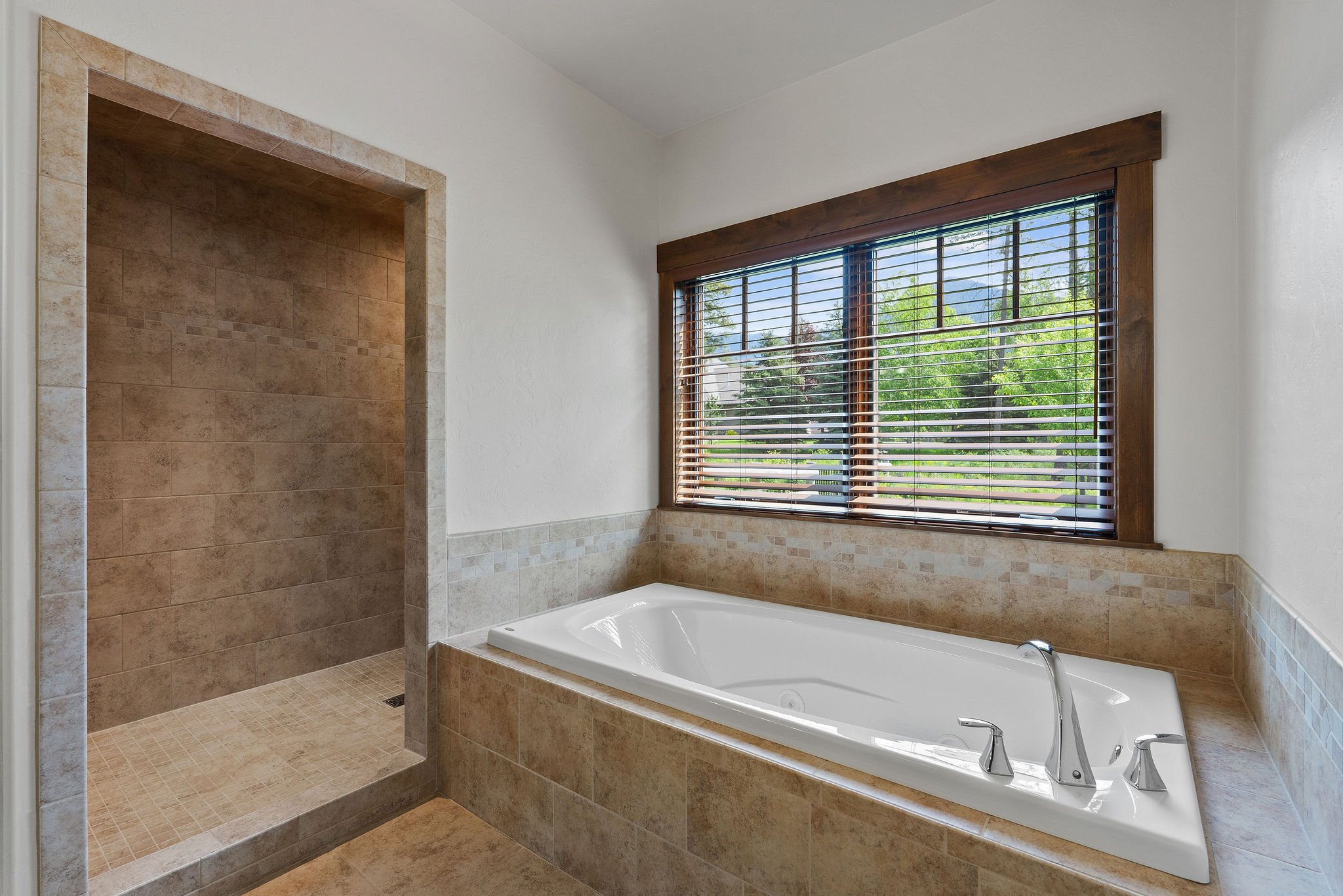 74 Wood Ridge Drive Property Photo 25