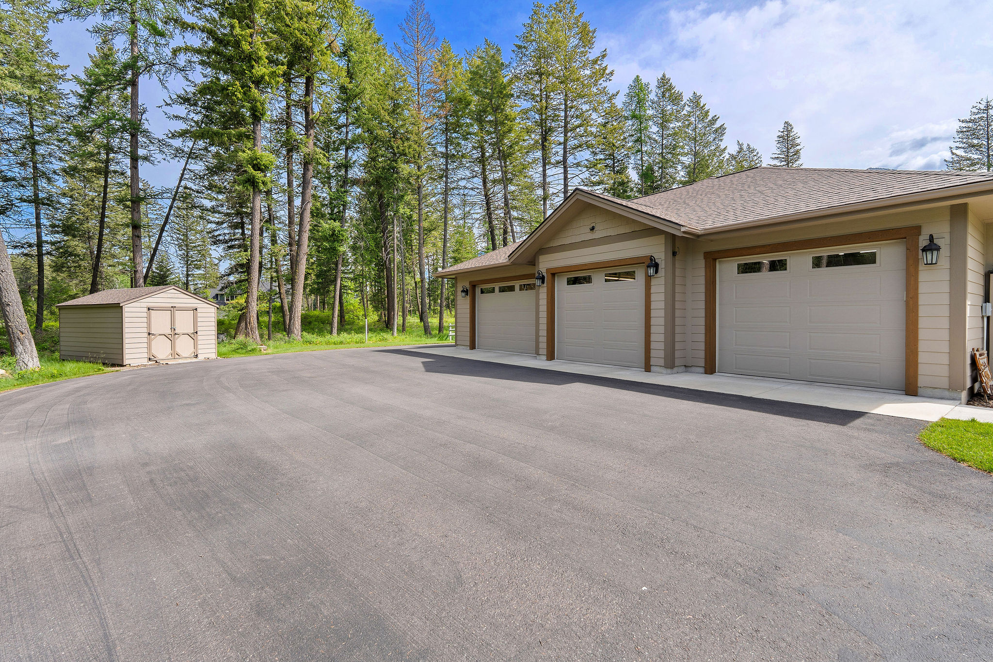 74 Wood Ridge Drive Property Photo 43