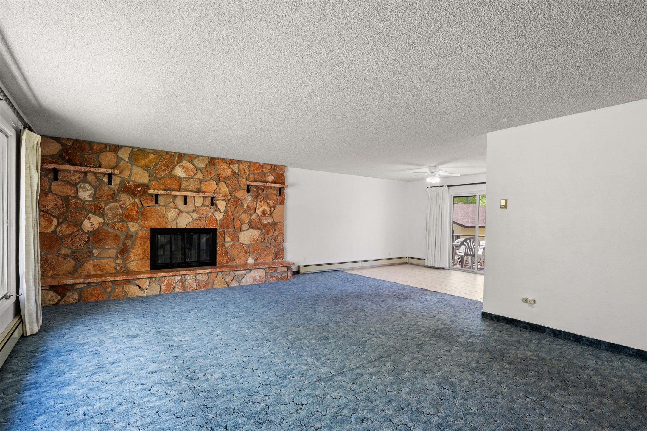 2105 Lincoln Street Property Photo 10
