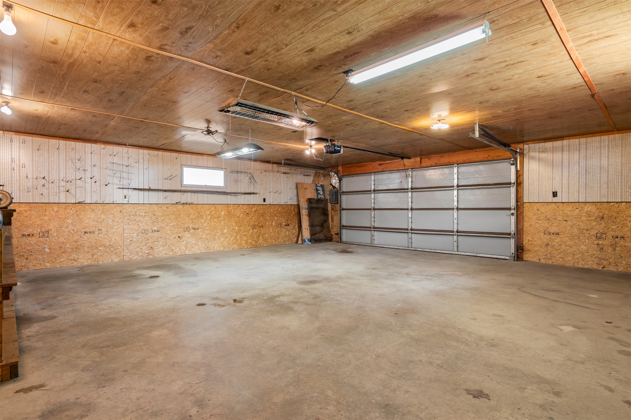2105 Lincoln Street Property Photo 48
