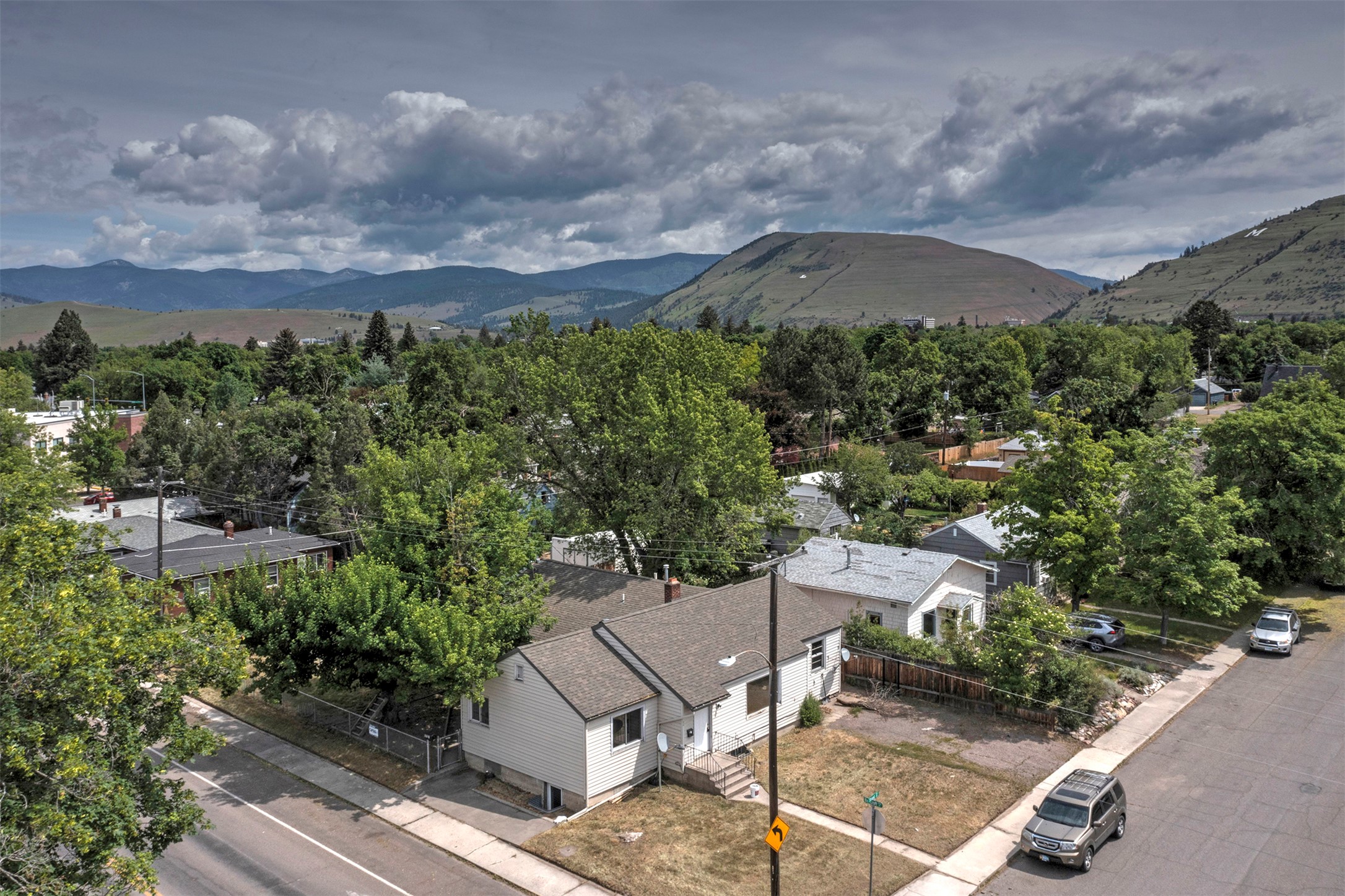 470 Strand Avenue Property Photo