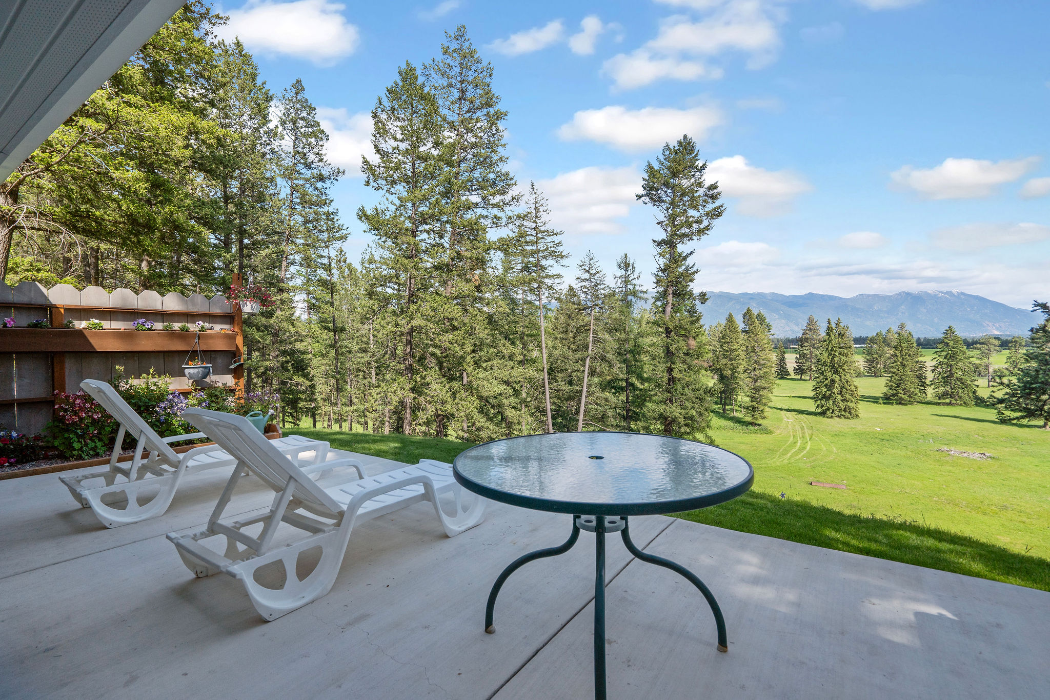 4357 Trumble Creek Road Property Photo 1