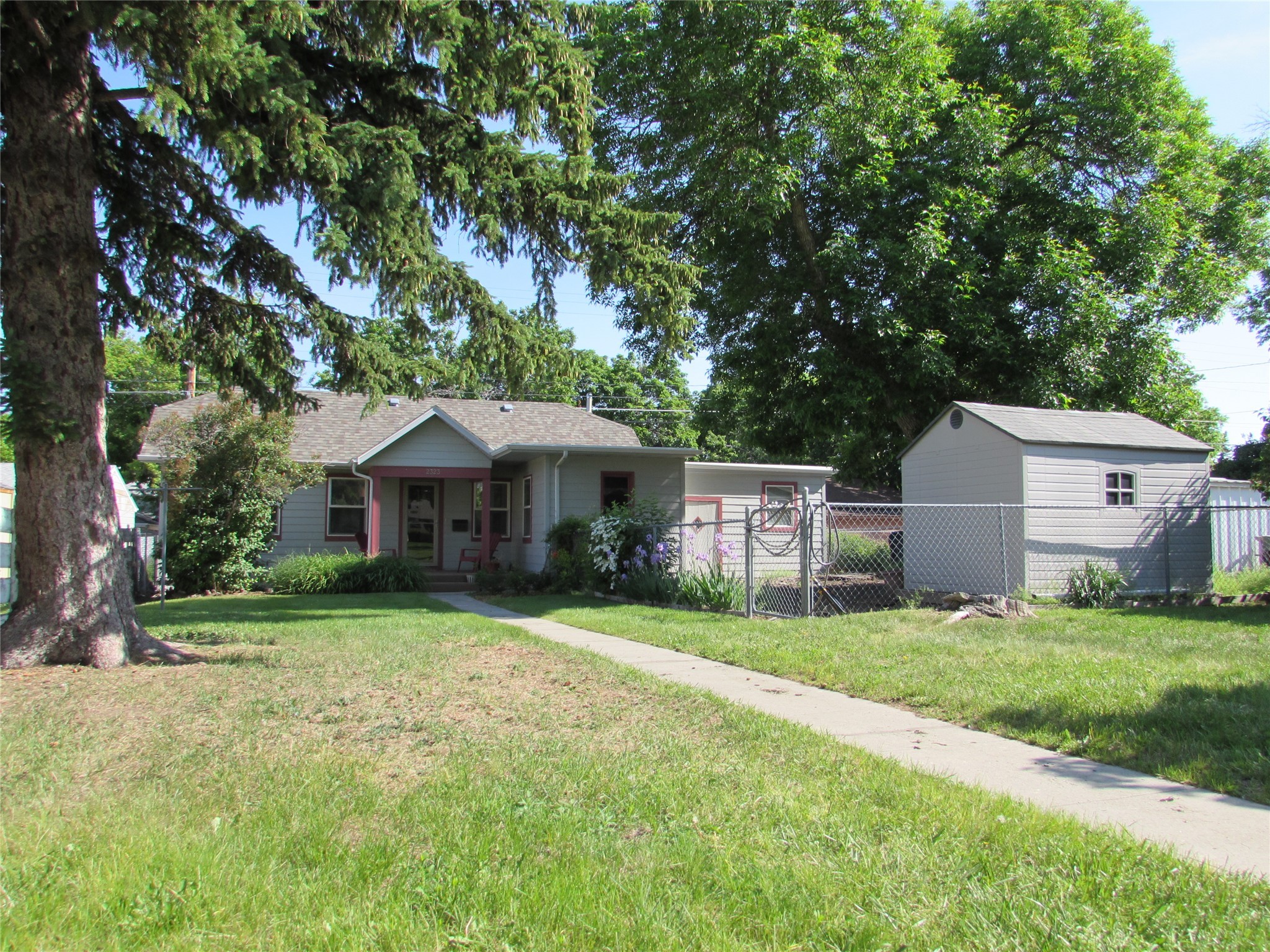 2323 3rd Avenue S Property Photo 2