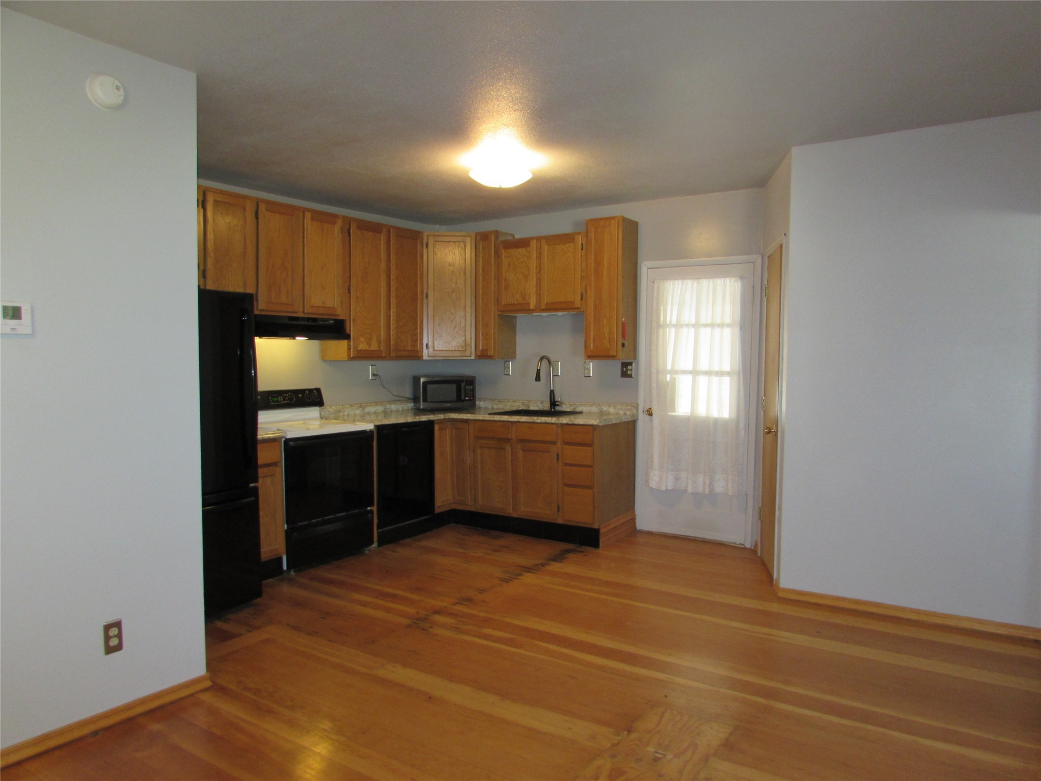 2323 3rd Avenue S Property Photo 4