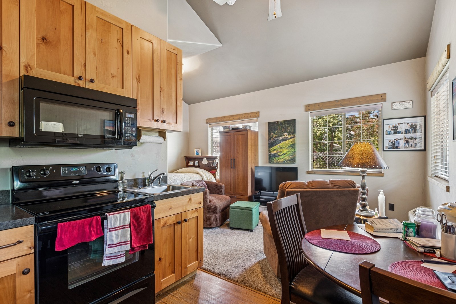 119 5th Avenue W Property Photo 16