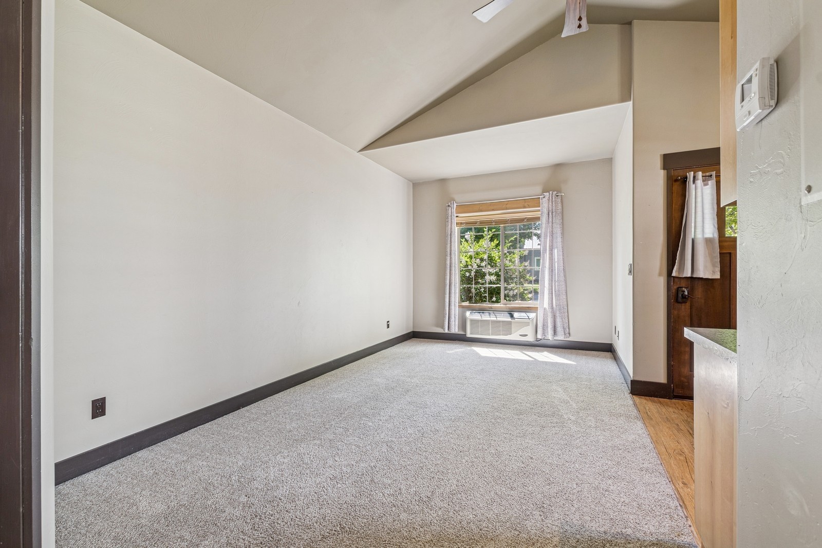 119 5th Avenue W Property Photo 28