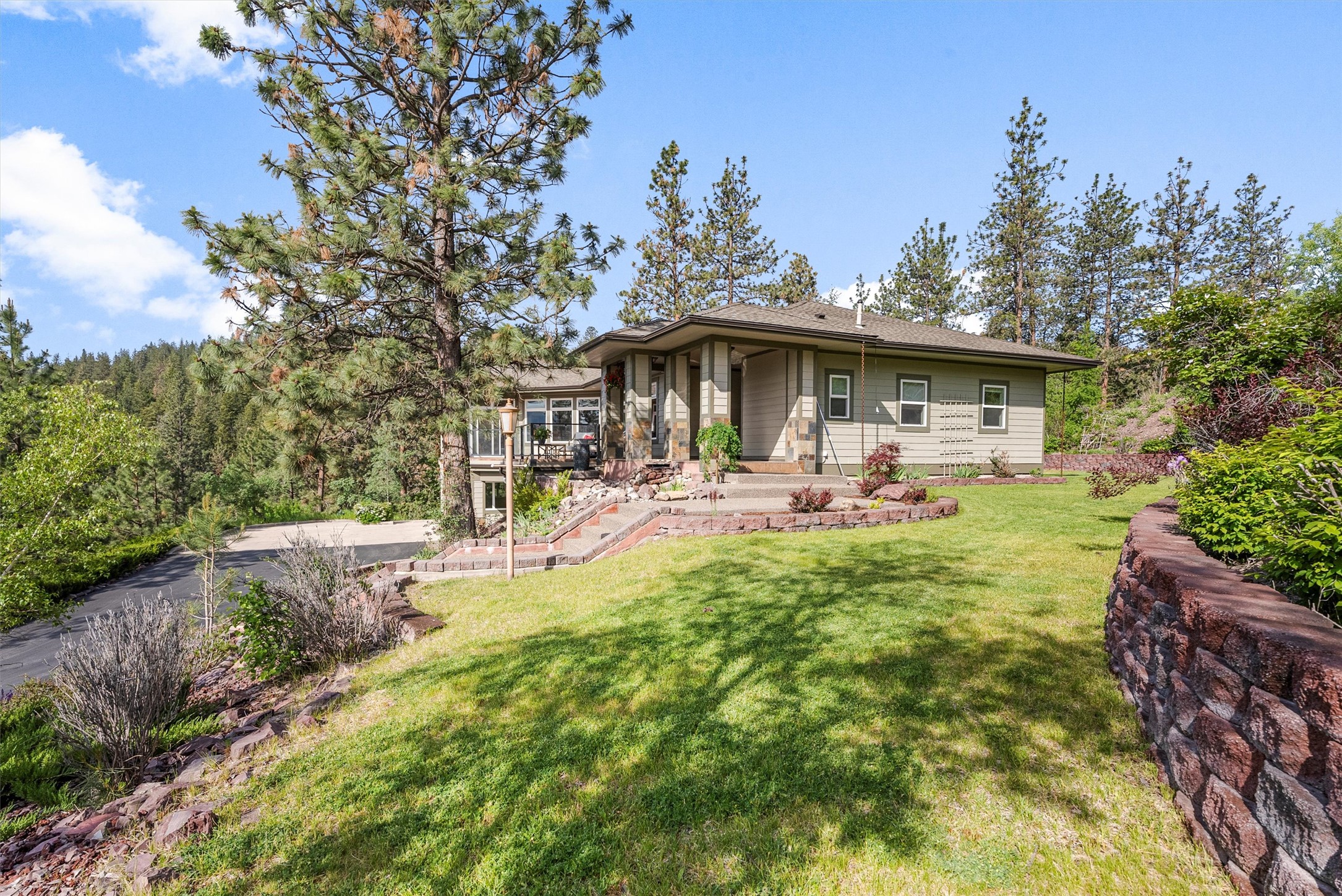 5959 Hayes Creek Road Property Photo 24