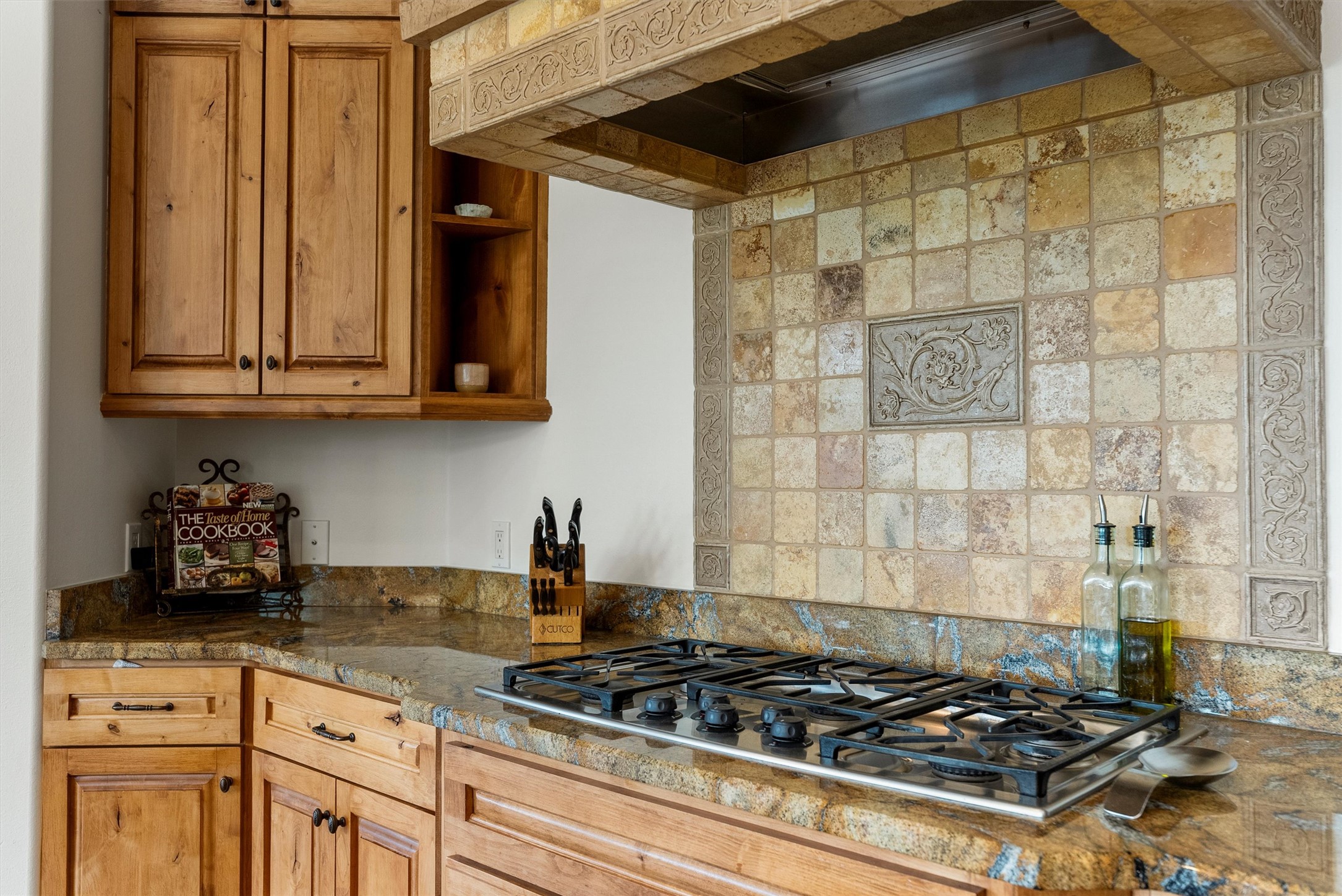 5959 Hayes Creek Road Property Photo 40