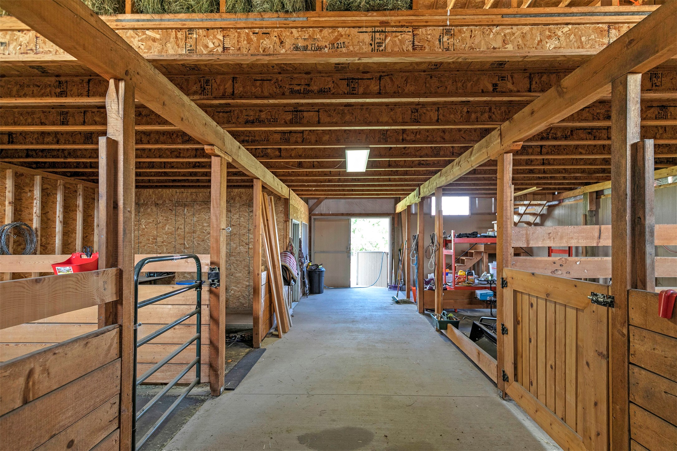 424 Saddle Ridge Road Property Photo 12