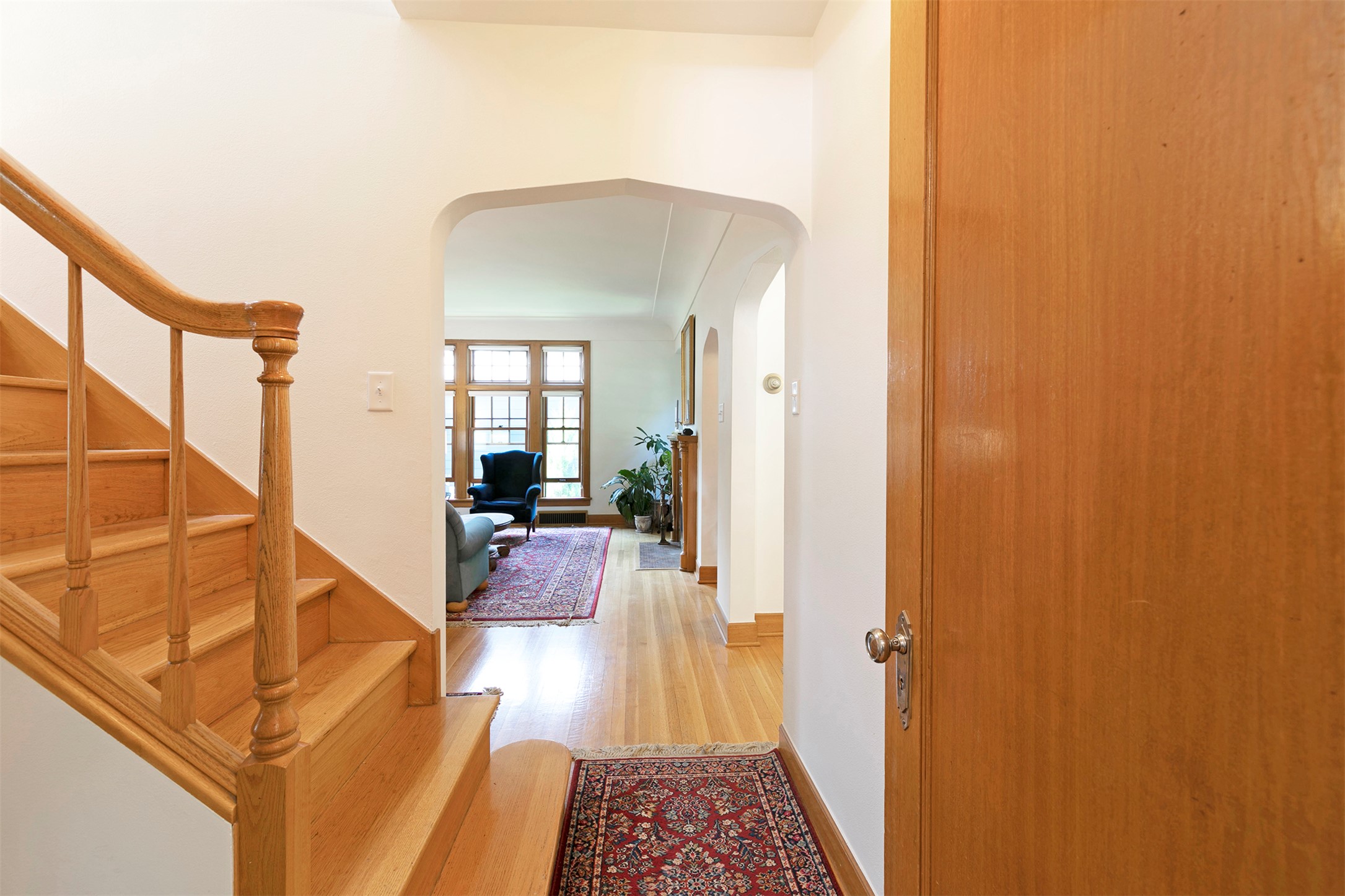 605 Evans Avenue Property Photo 16