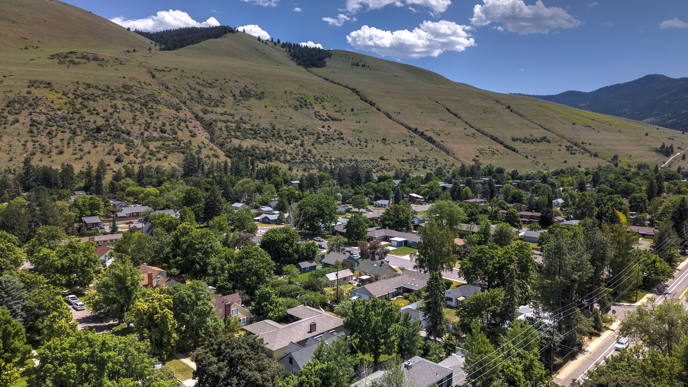 605 Evans Avenue Property Photo 54