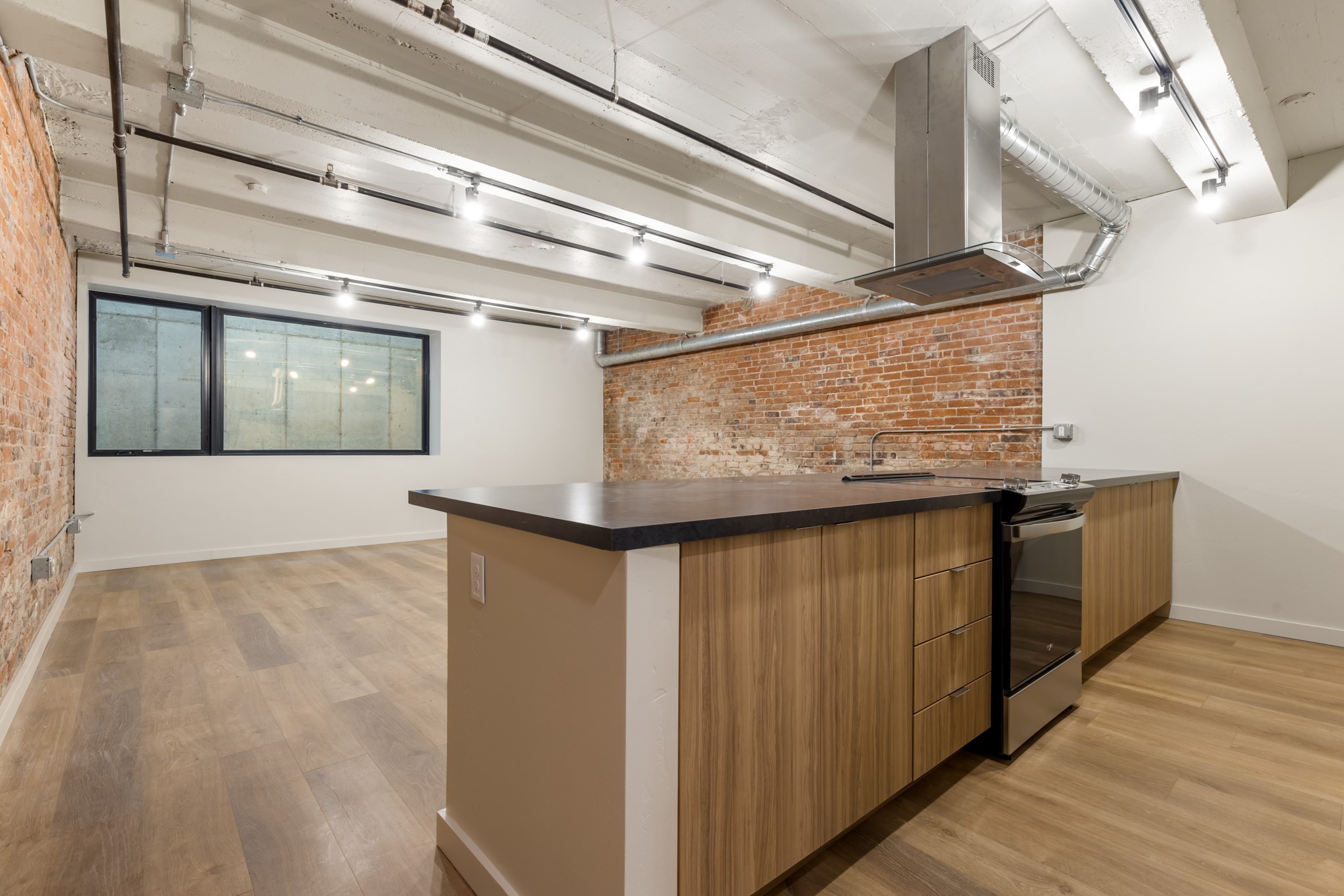 59 E Park Street Property Photo 20