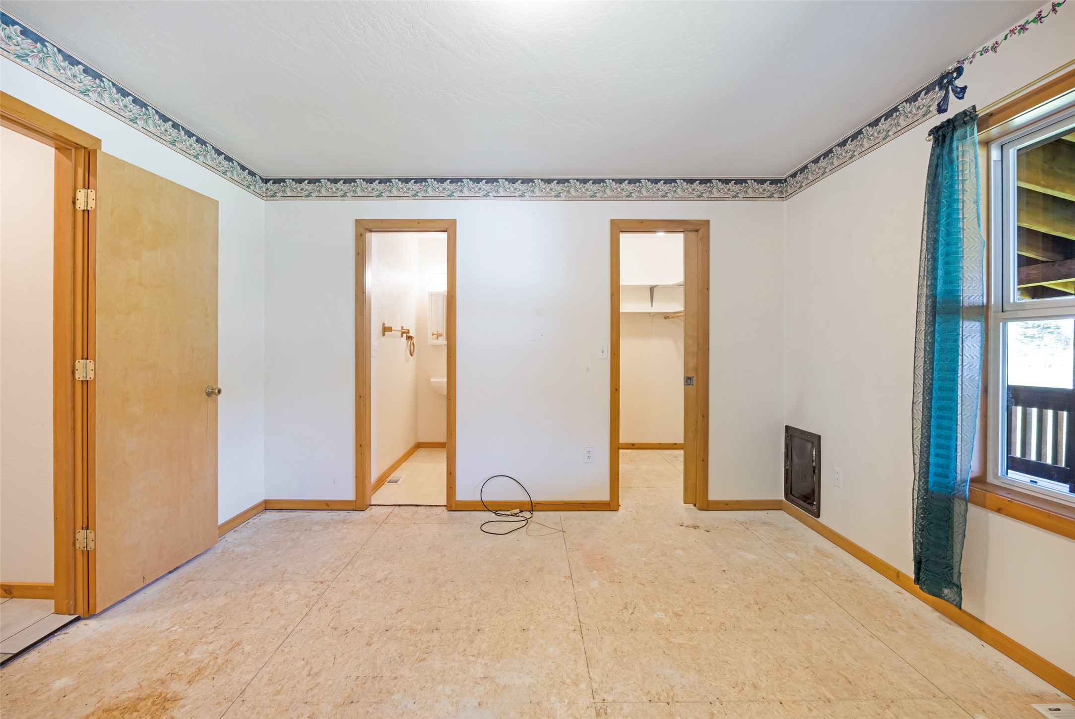 1065 Evergreen Drive Property Photo 17