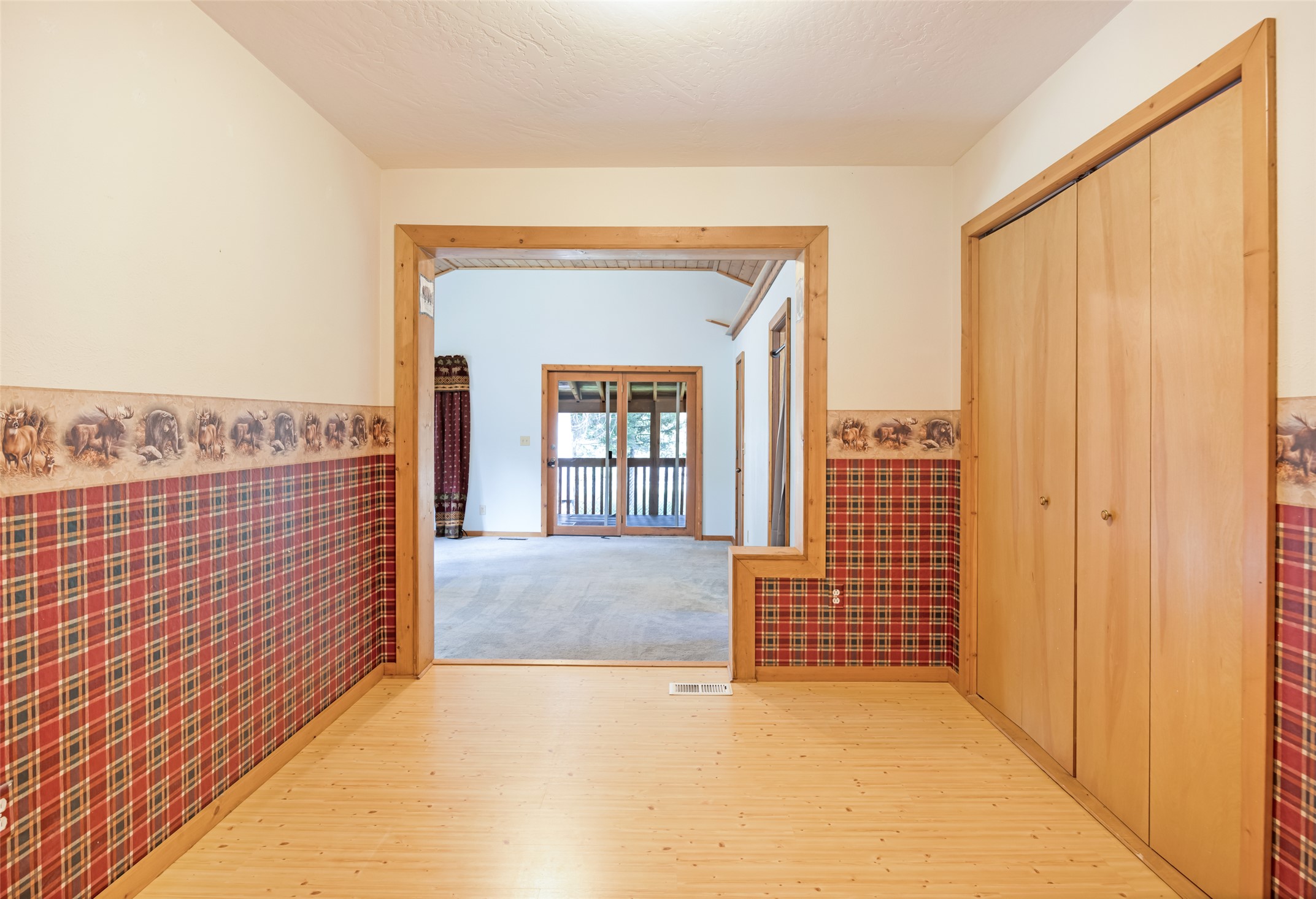 1065 Evergreen Drive Property Photo 19