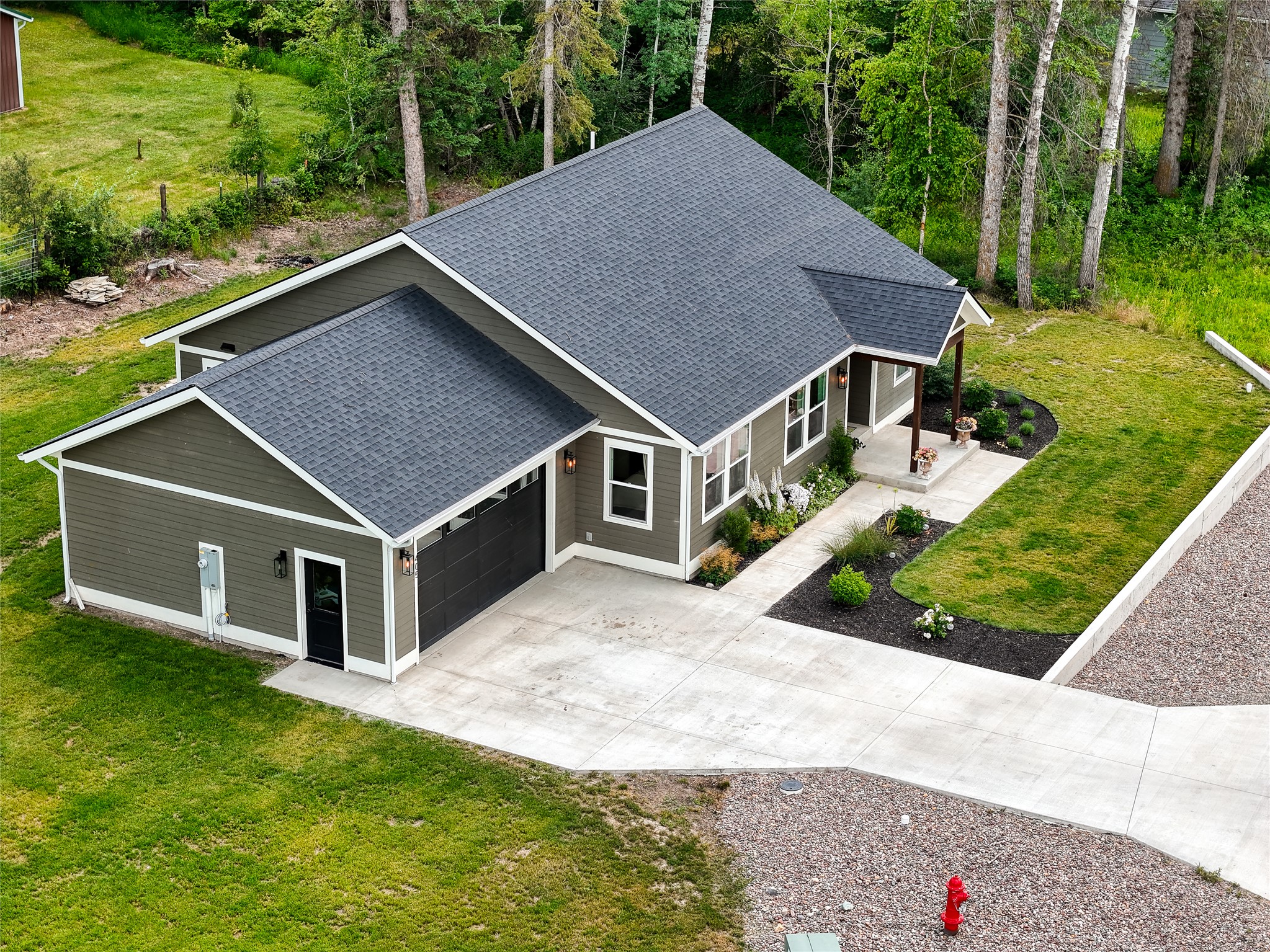 405 Kendal Loop Property Photo 4