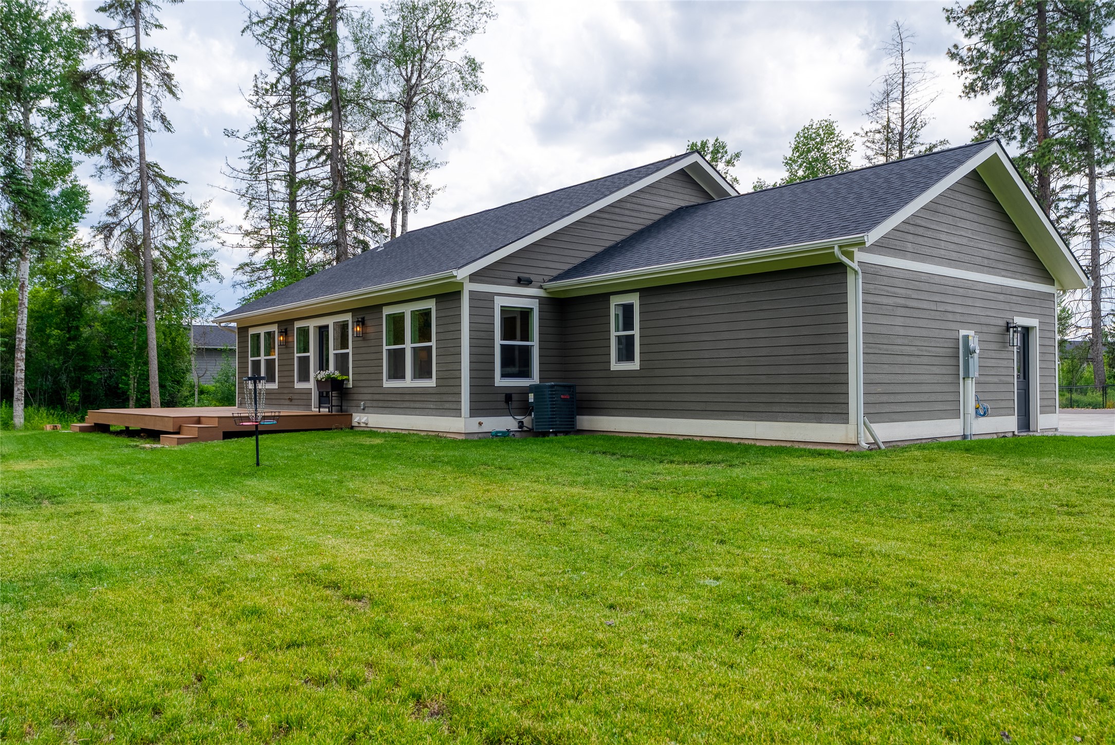 405 Kendal Loop Property Photo 7