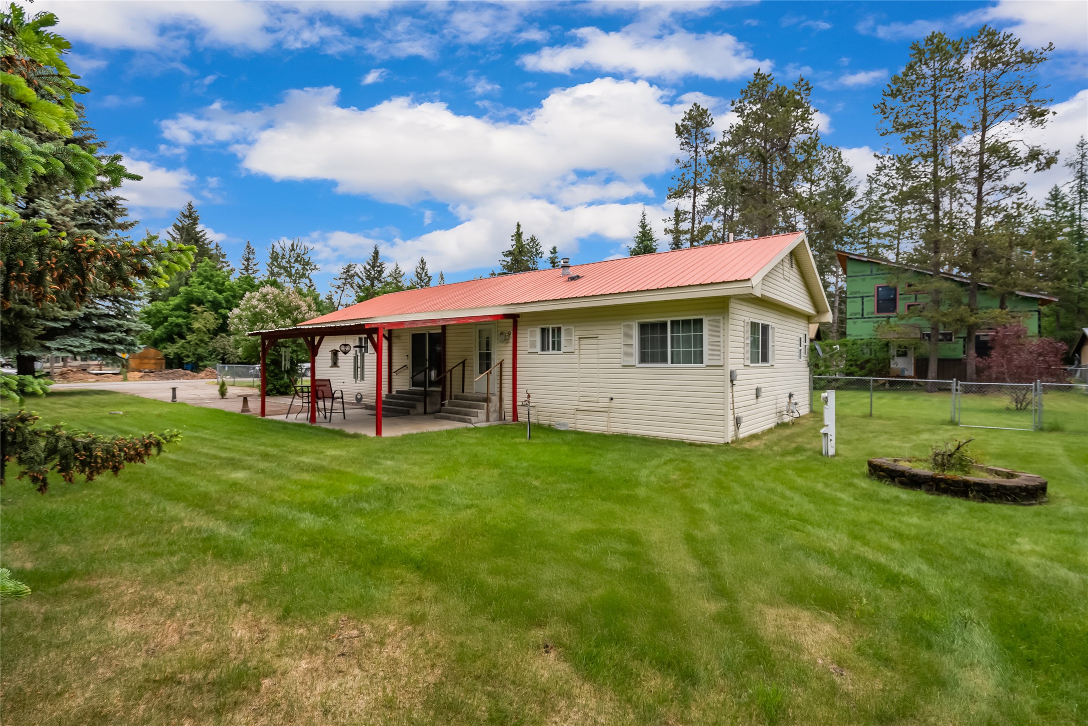 205 2nd Avenue S Property Photo 1