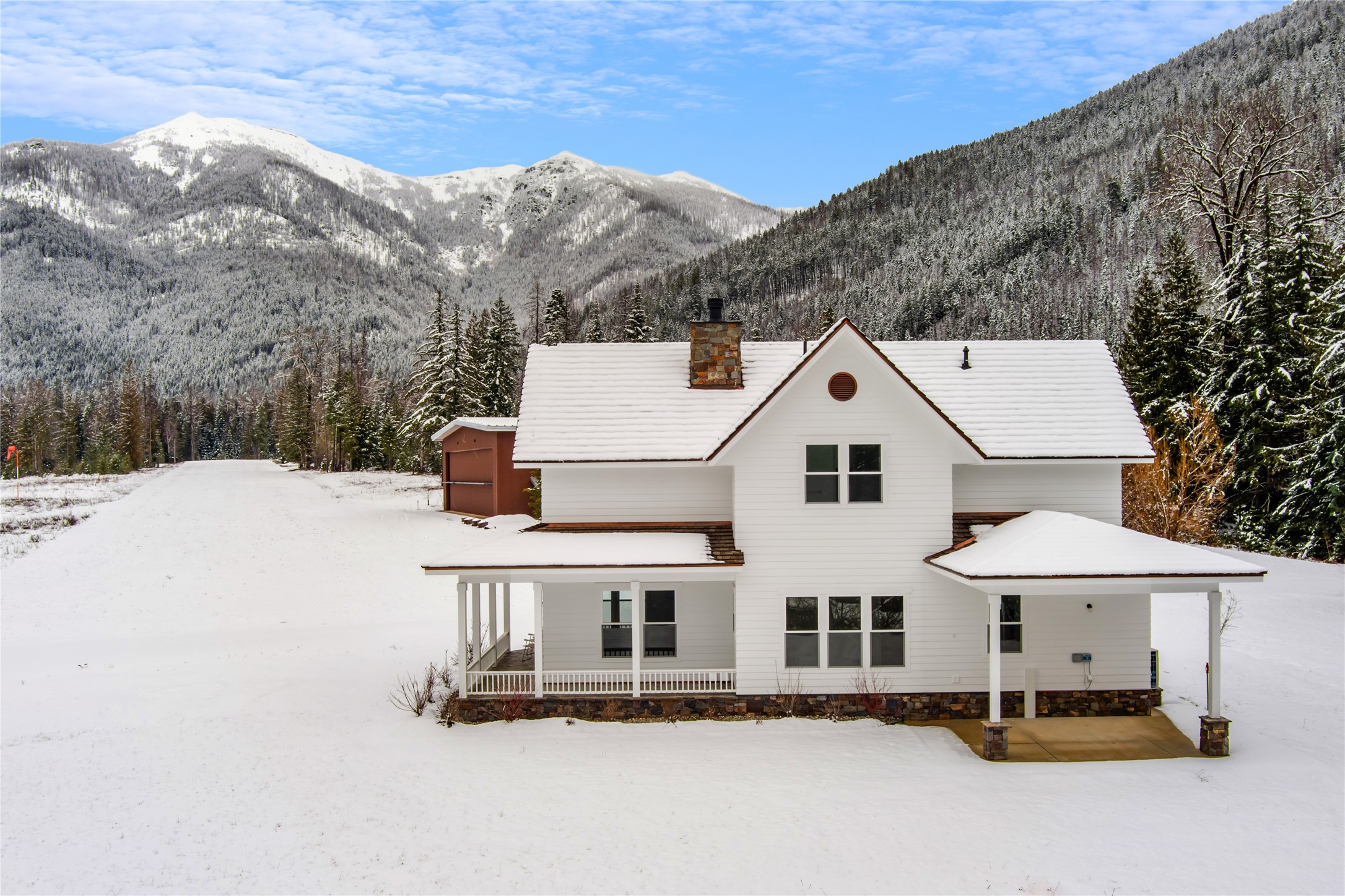 189 Blue Creek Road Property Photo 2
