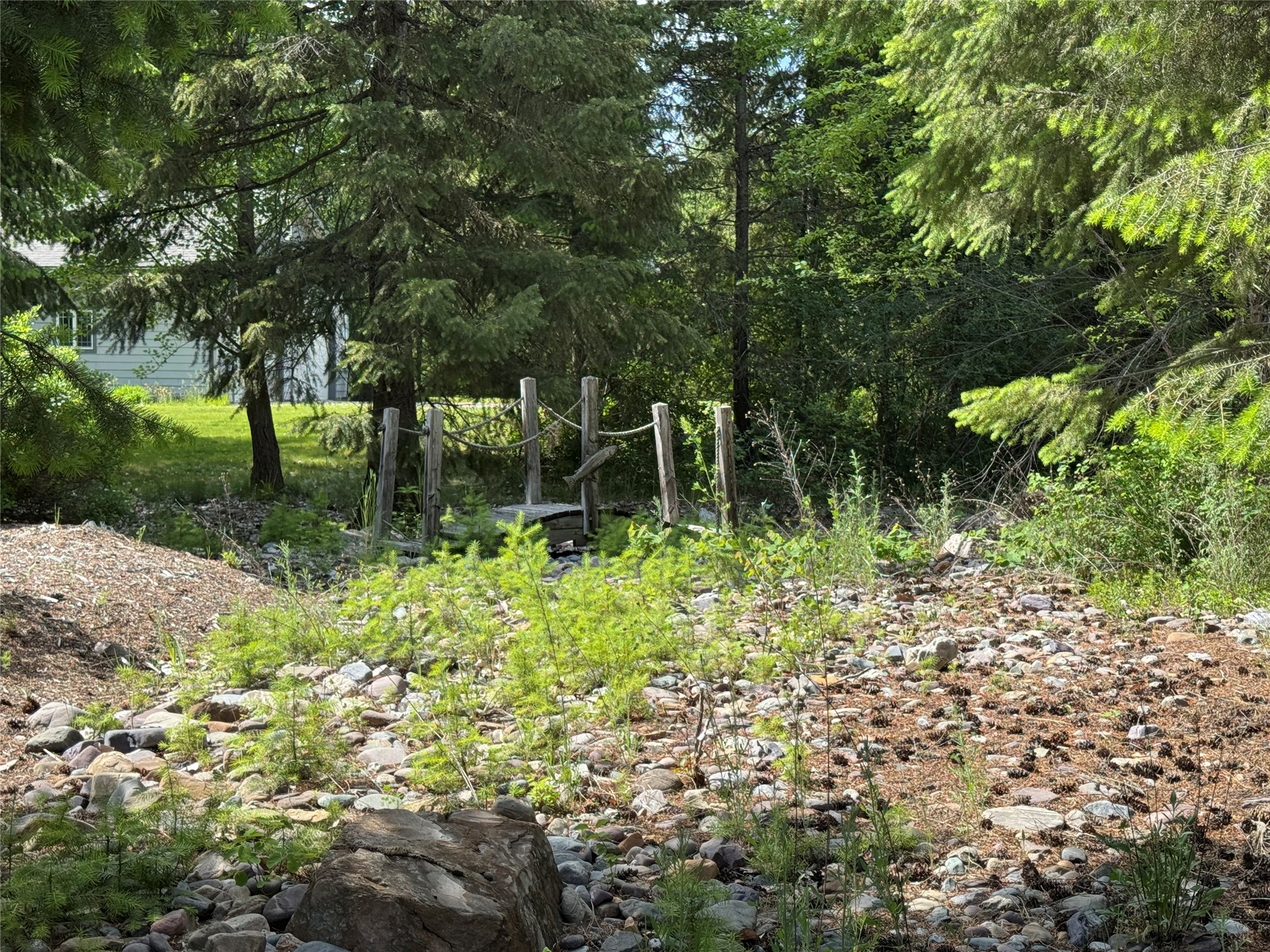638 Trestle Creek Drive Property Photo 3
