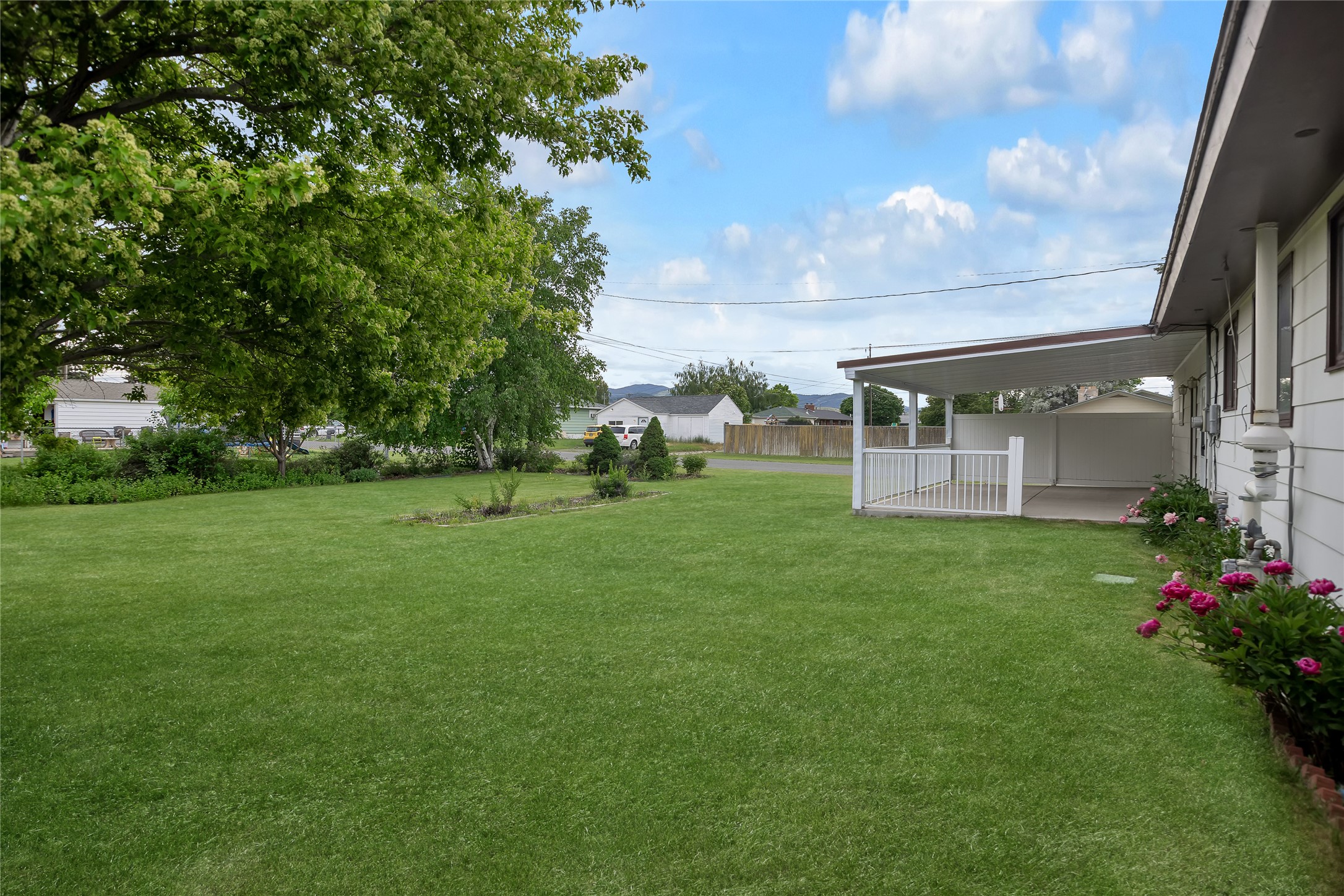 319 W Gail Street Property Photo 6