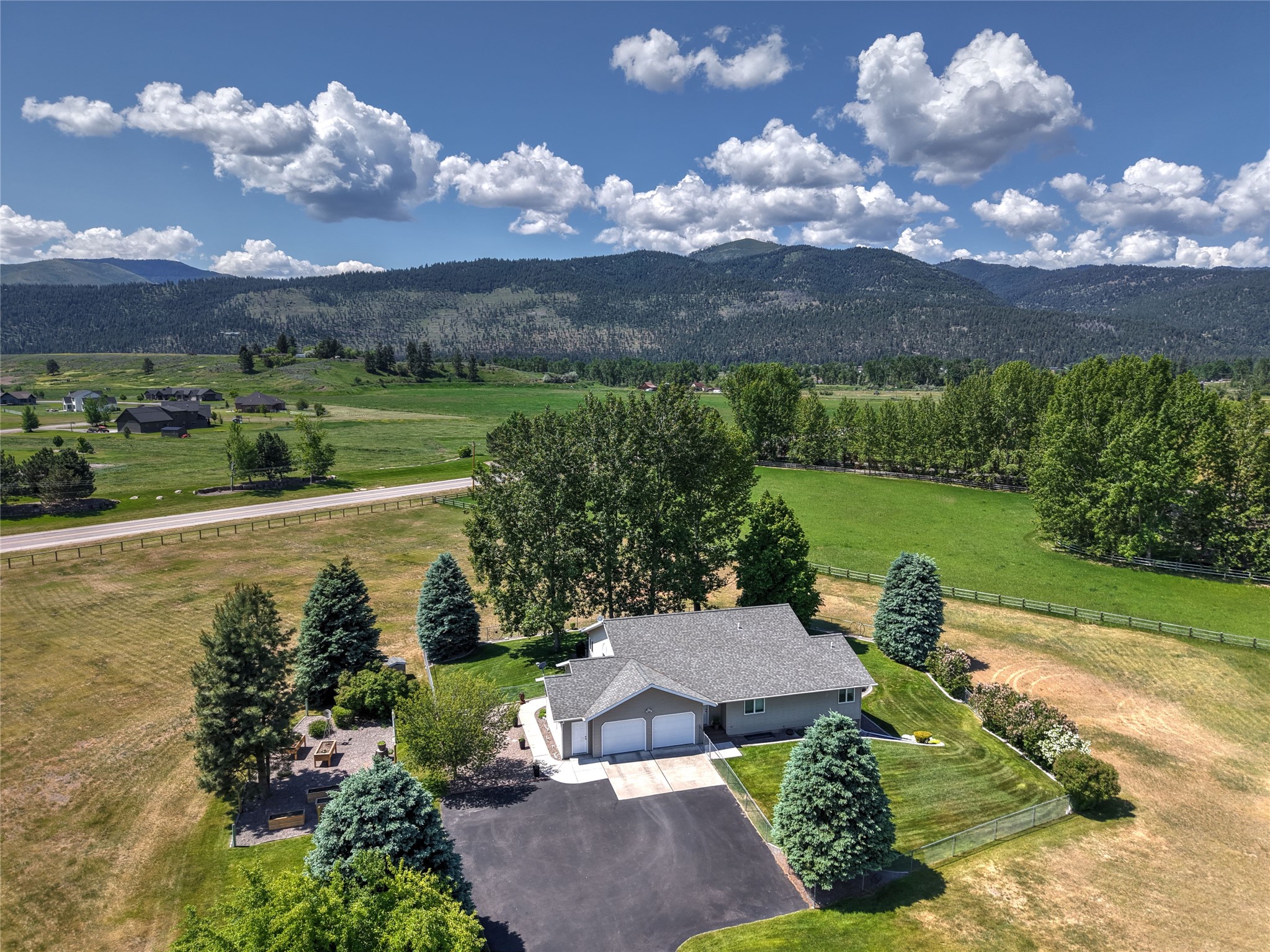 10190 Kona Ranch Road Property Photo