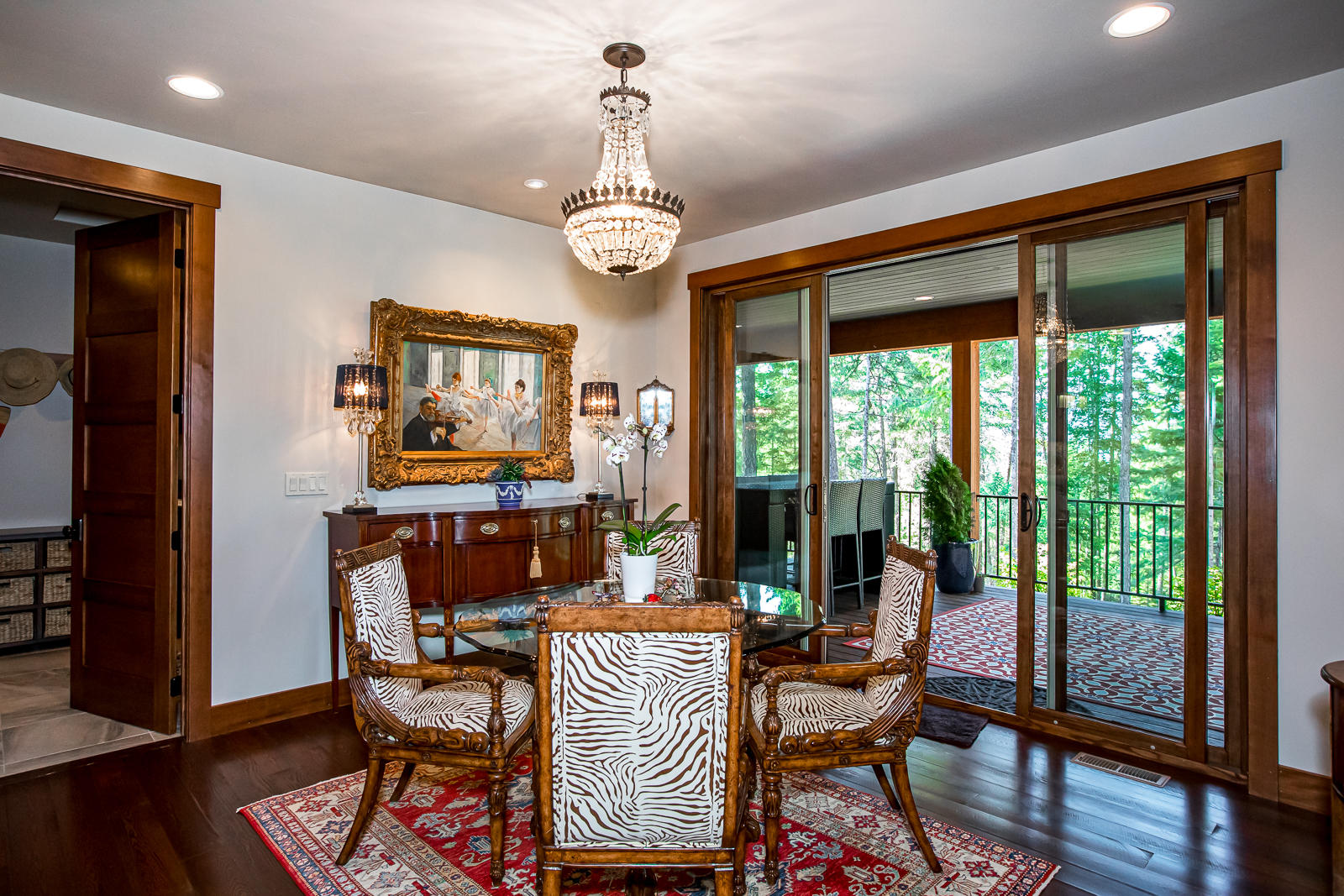 2475 E Lakeshore Drive Property Photo 11