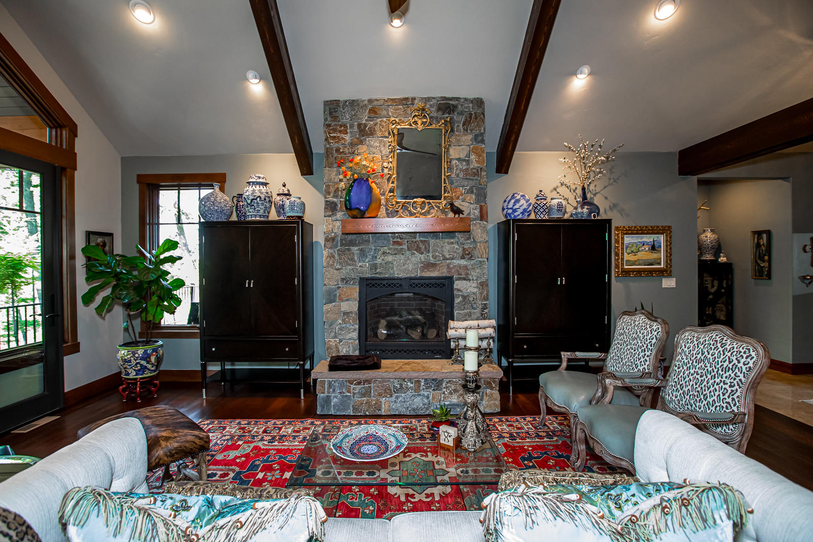 2475 E Lakeshore Drive Property Photo 15