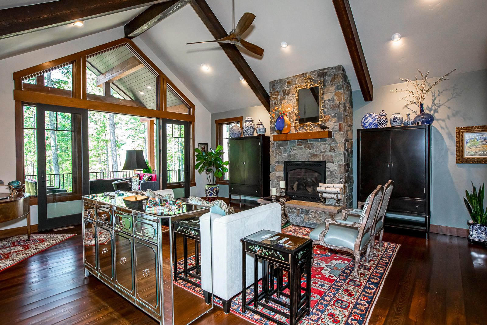 2475 E Lakeshore Drive Property Photo 16