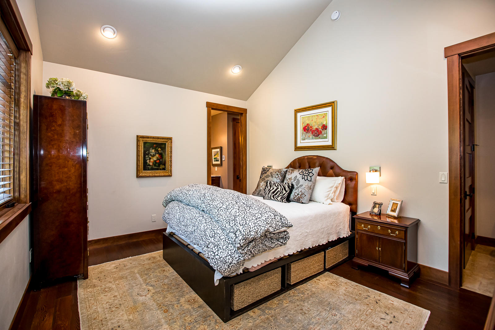 2475 E Lakeshore Drive Property Photo 37