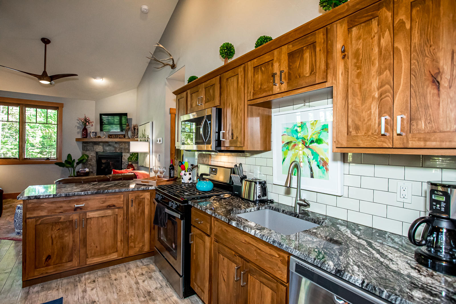 2475 E Lakeshore Drive Property Photo 64