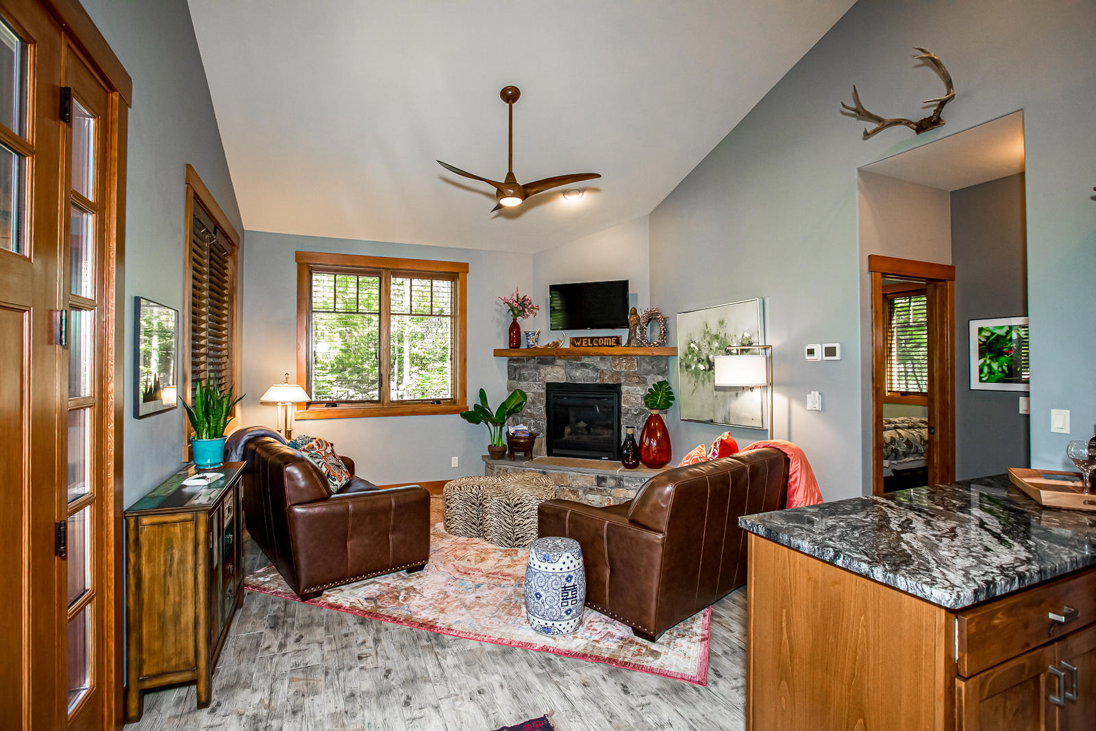 2475 E Lakeshore Drive Property Photo 67