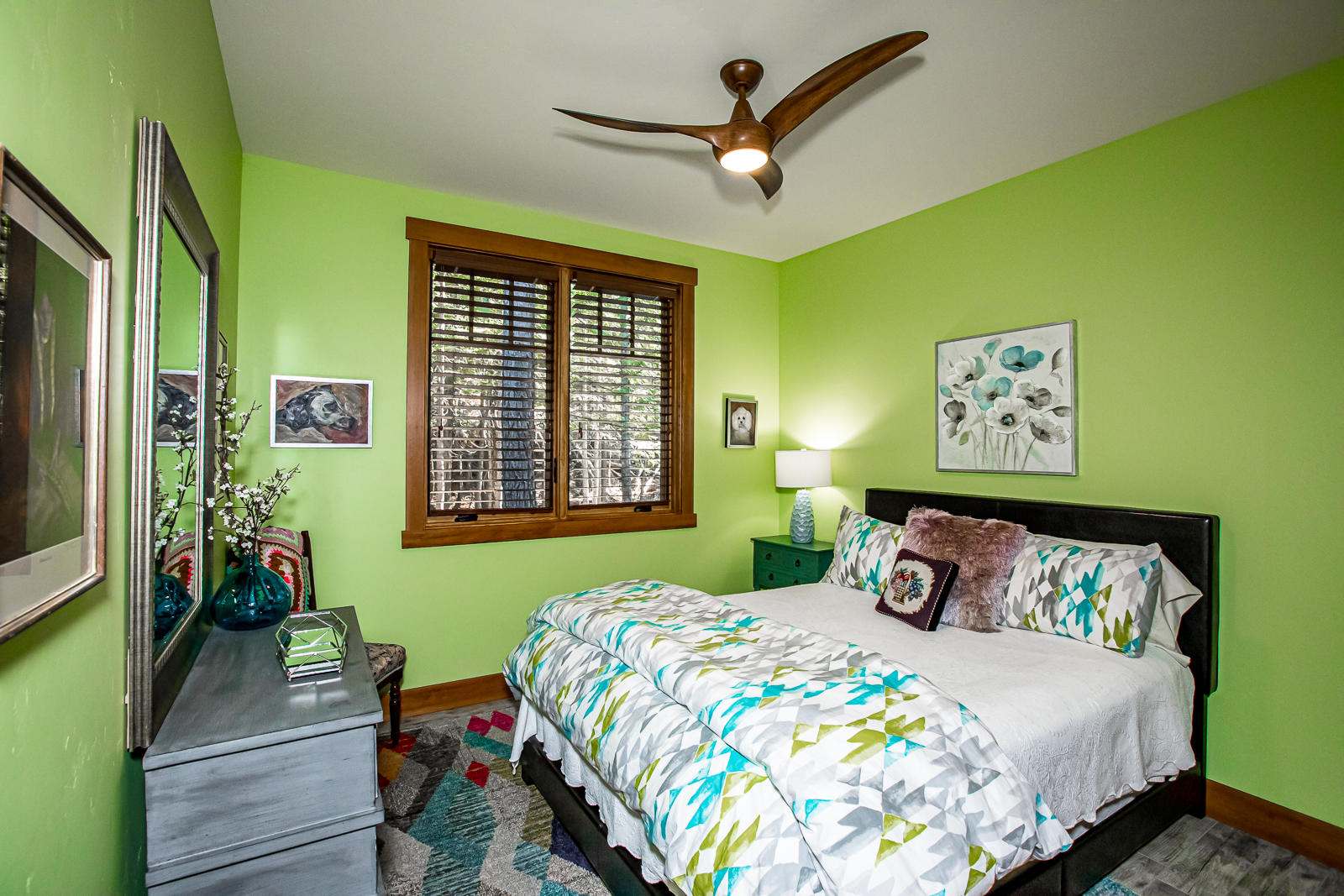 2475 E Lakeshore Drive Property Photo 68