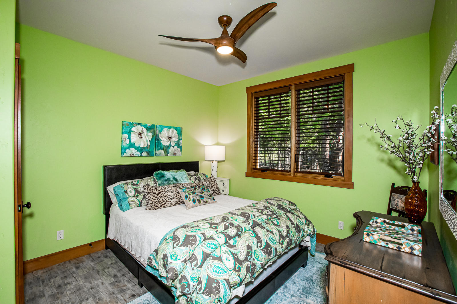 2475 E Lakeshore Drive Property Photo 72
