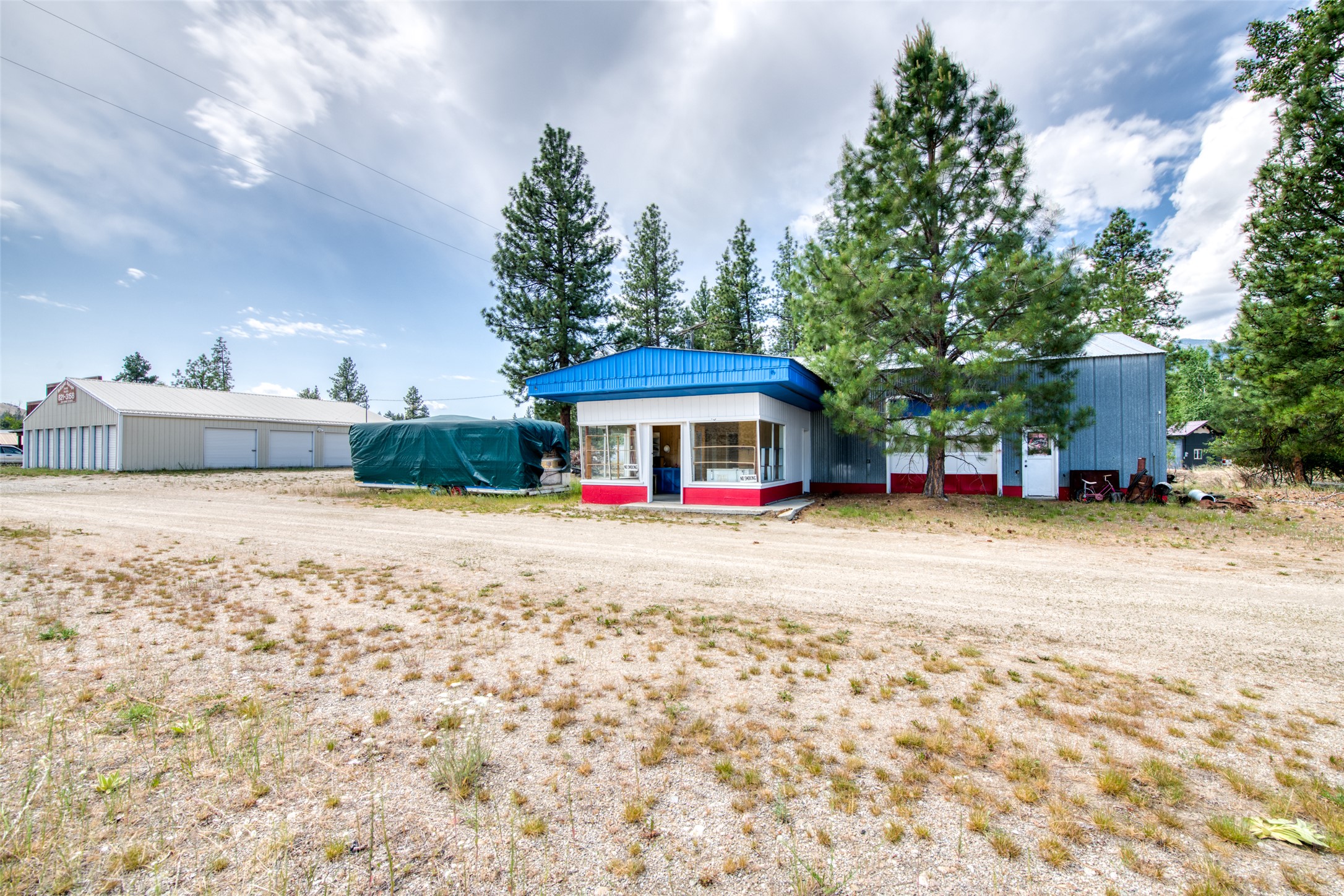 3565 Us Highway 93 S Property Photo 2