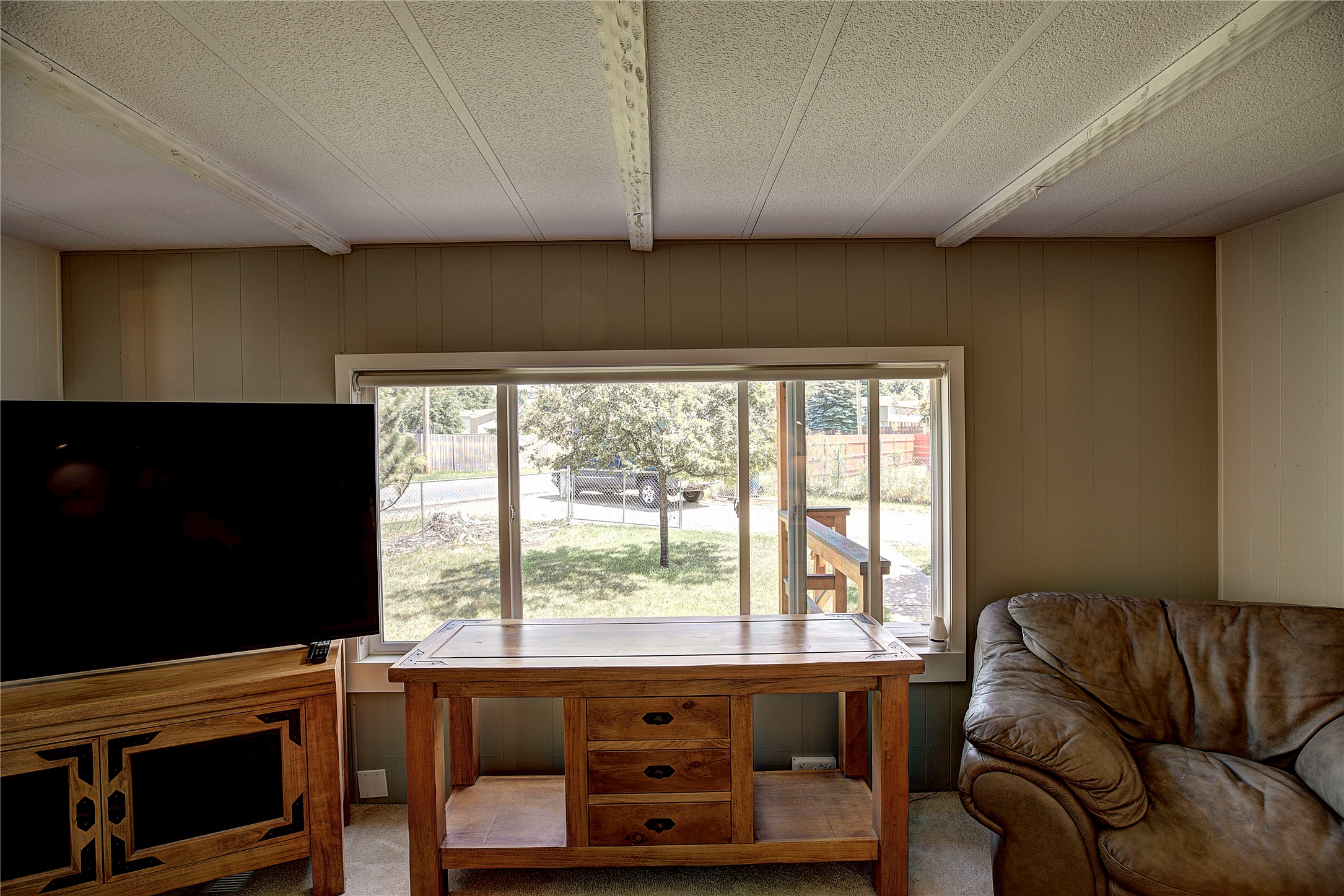 708 11th Street E Property Photo 20