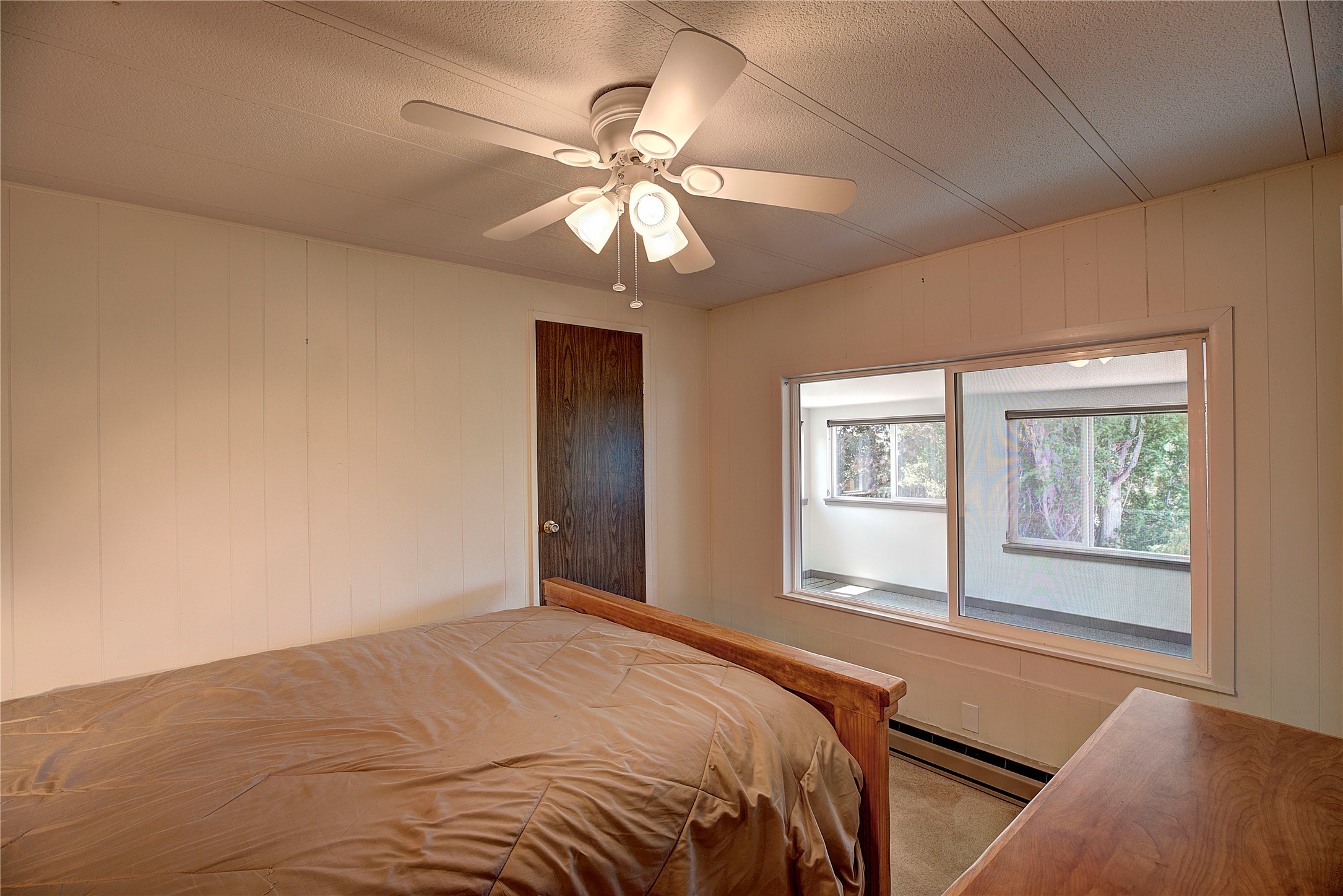 708 11th Street E Property Photo 36