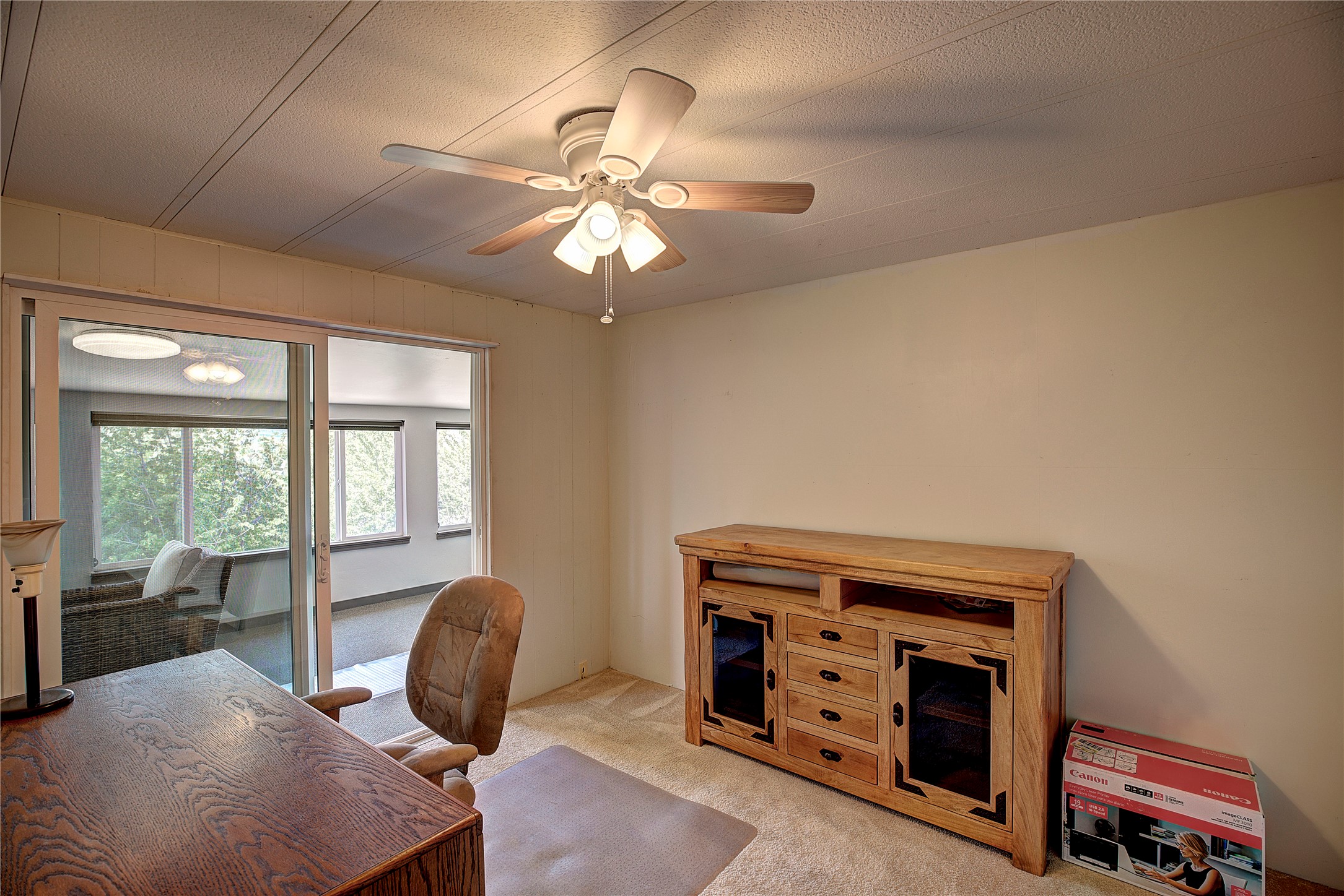 708 11th Street E Property Photo 40