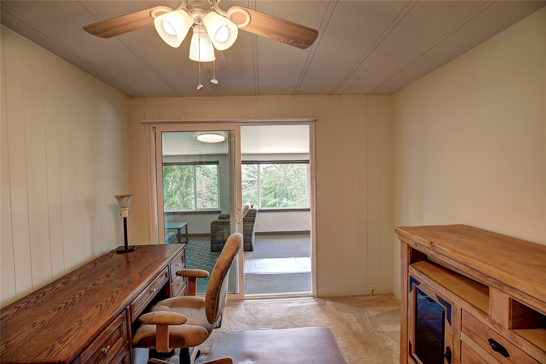 708 11th Street E Property Photo 41