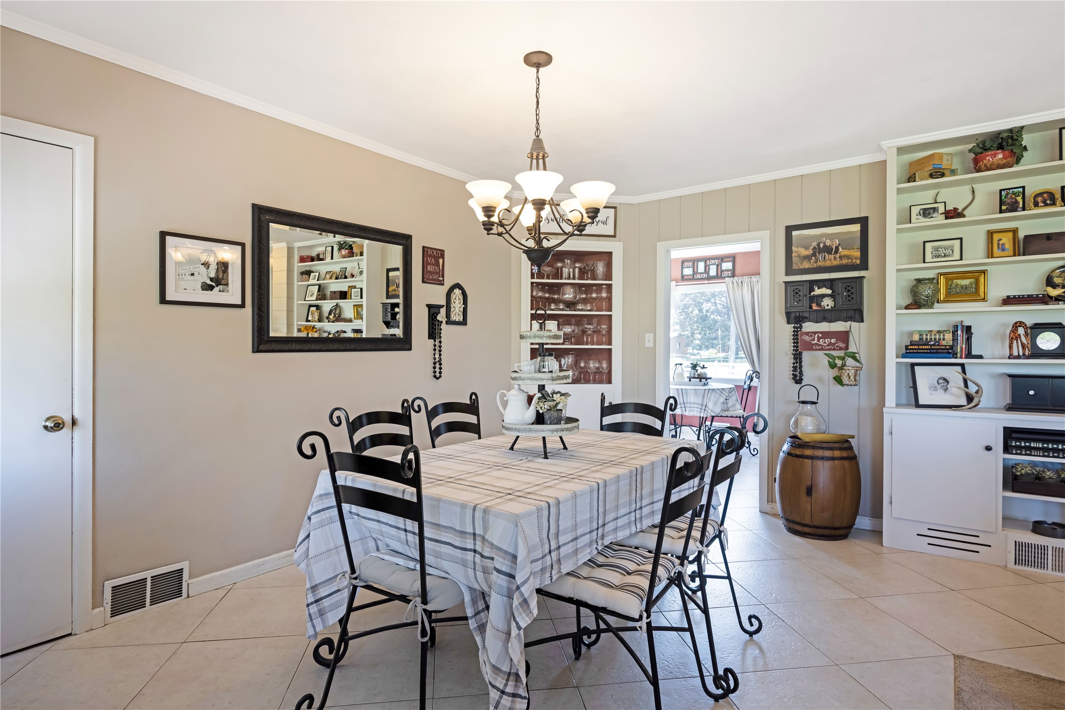 2712 Spurgin Road Property Photo 13