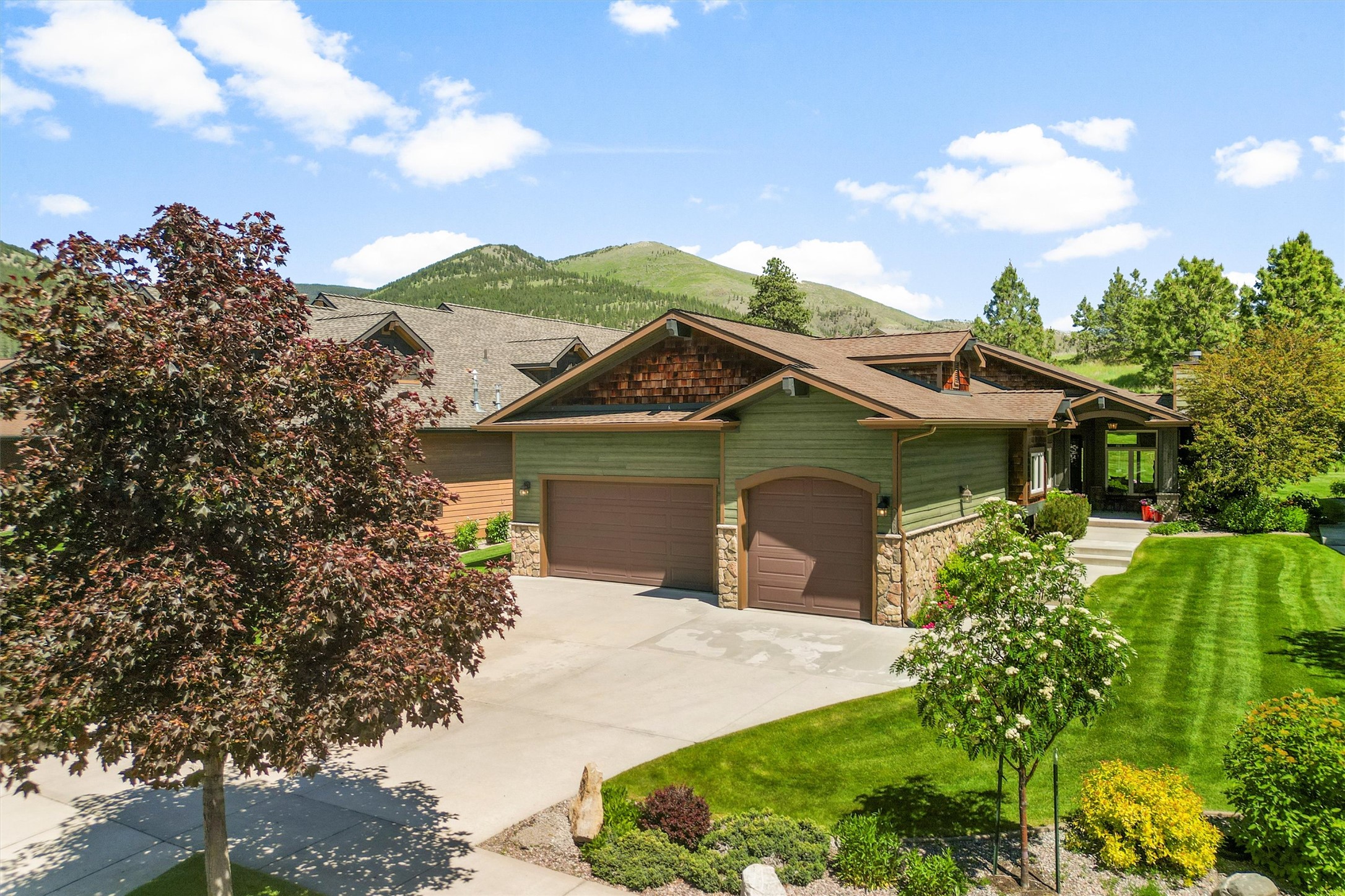 720 Anglers Bend Way Property Photo