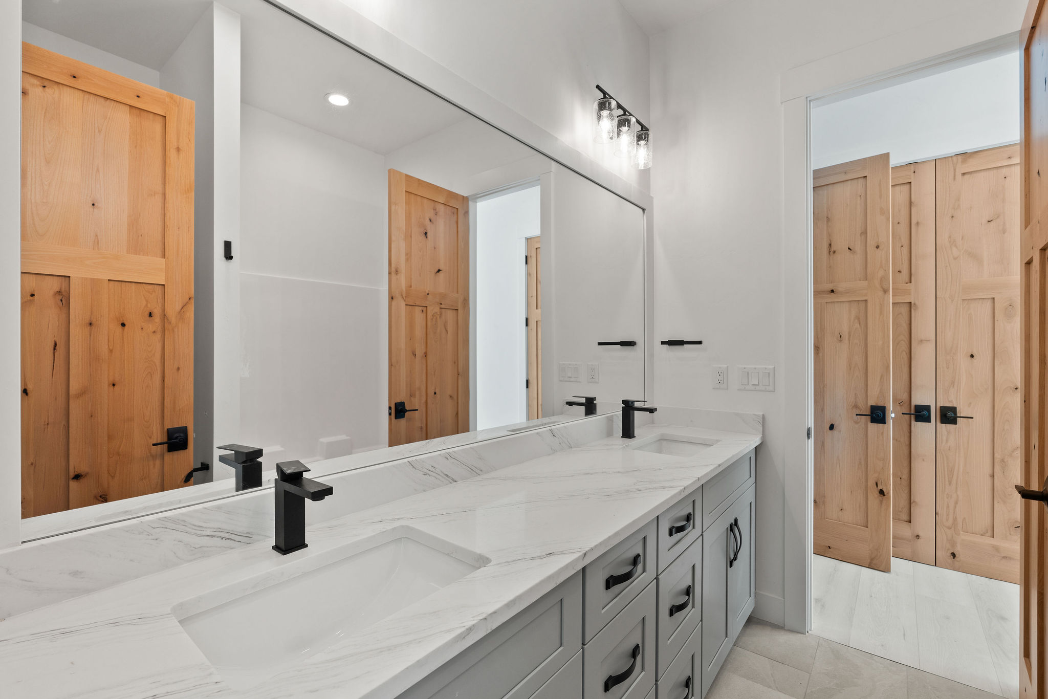 292 Turnberry Terrace Property Photo 42