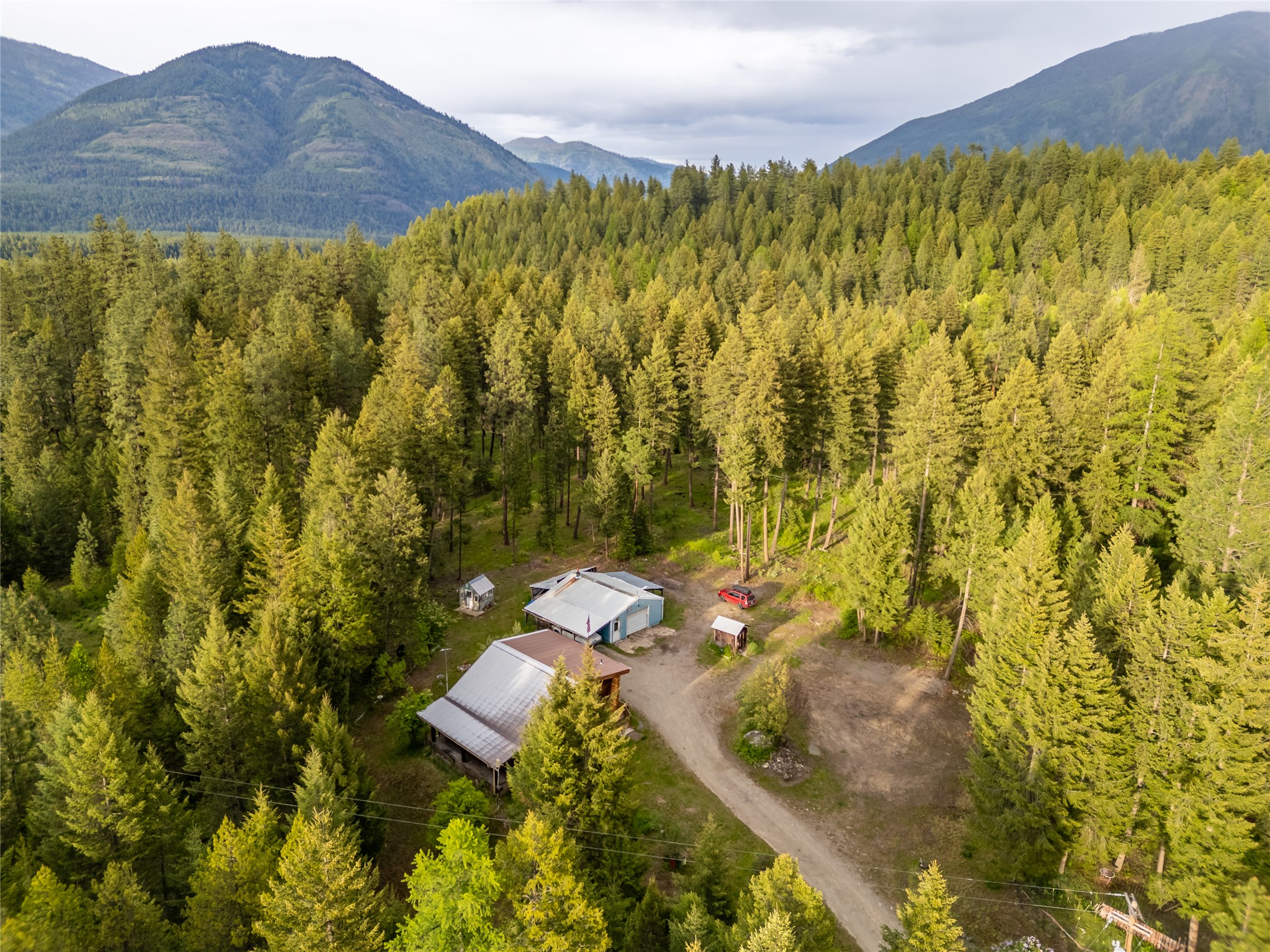 137 Amber Road Property Photo 2