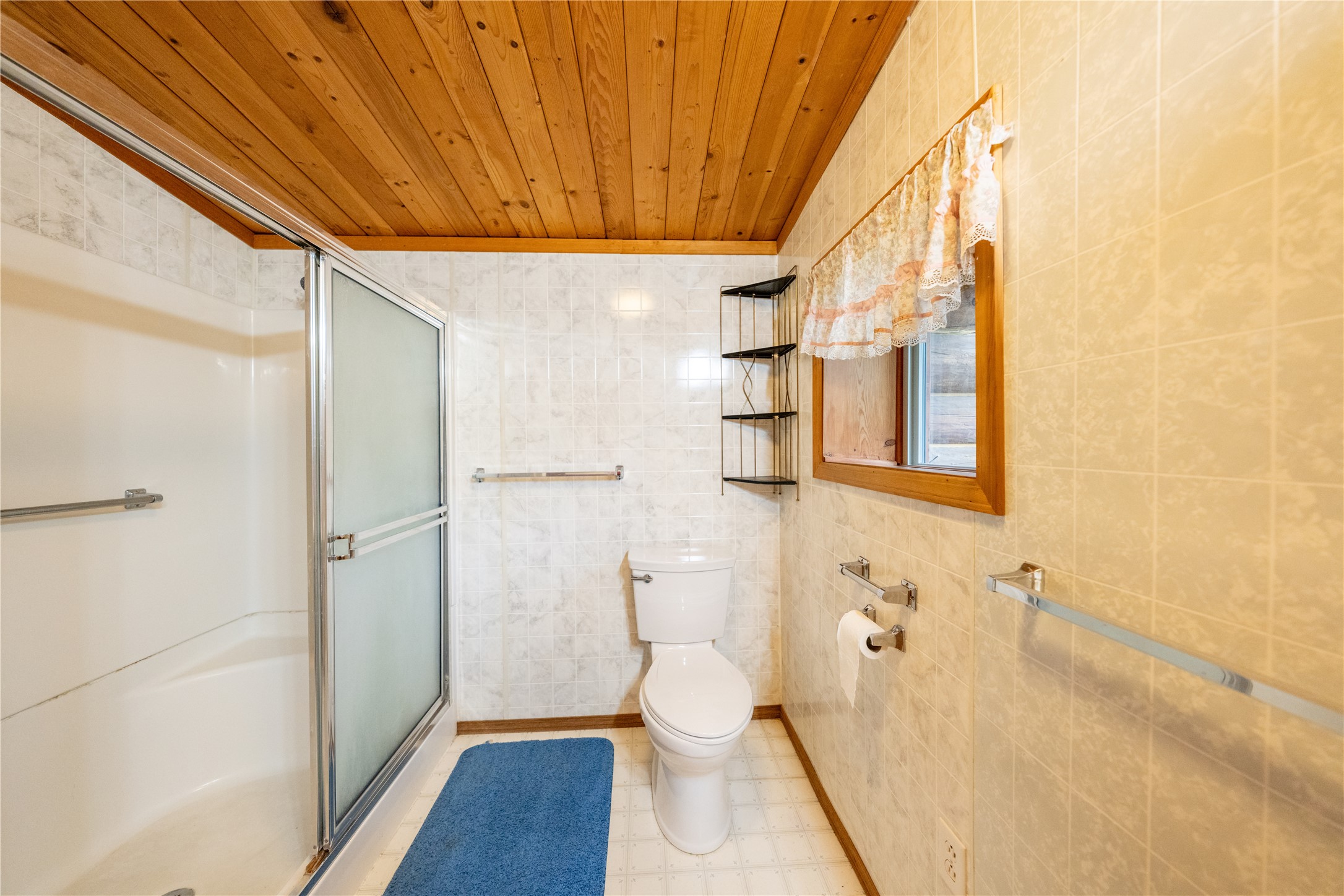 137 Amber Road Property Photo 12
