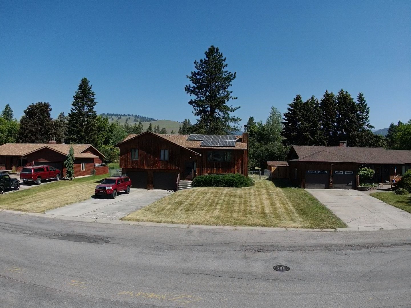 1114 Creek Crossing Road Property Photo 3