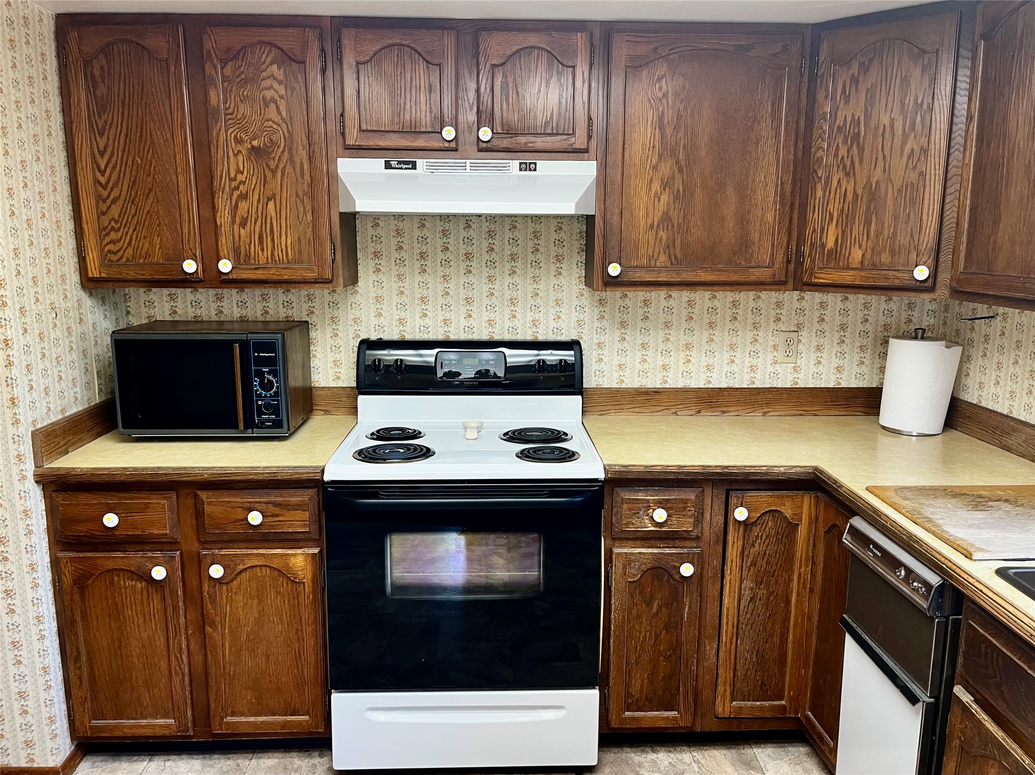 1114 Creek Crossing Road Property Photo 14