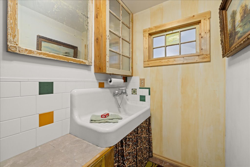235 Rapelje Road Property Photo 36