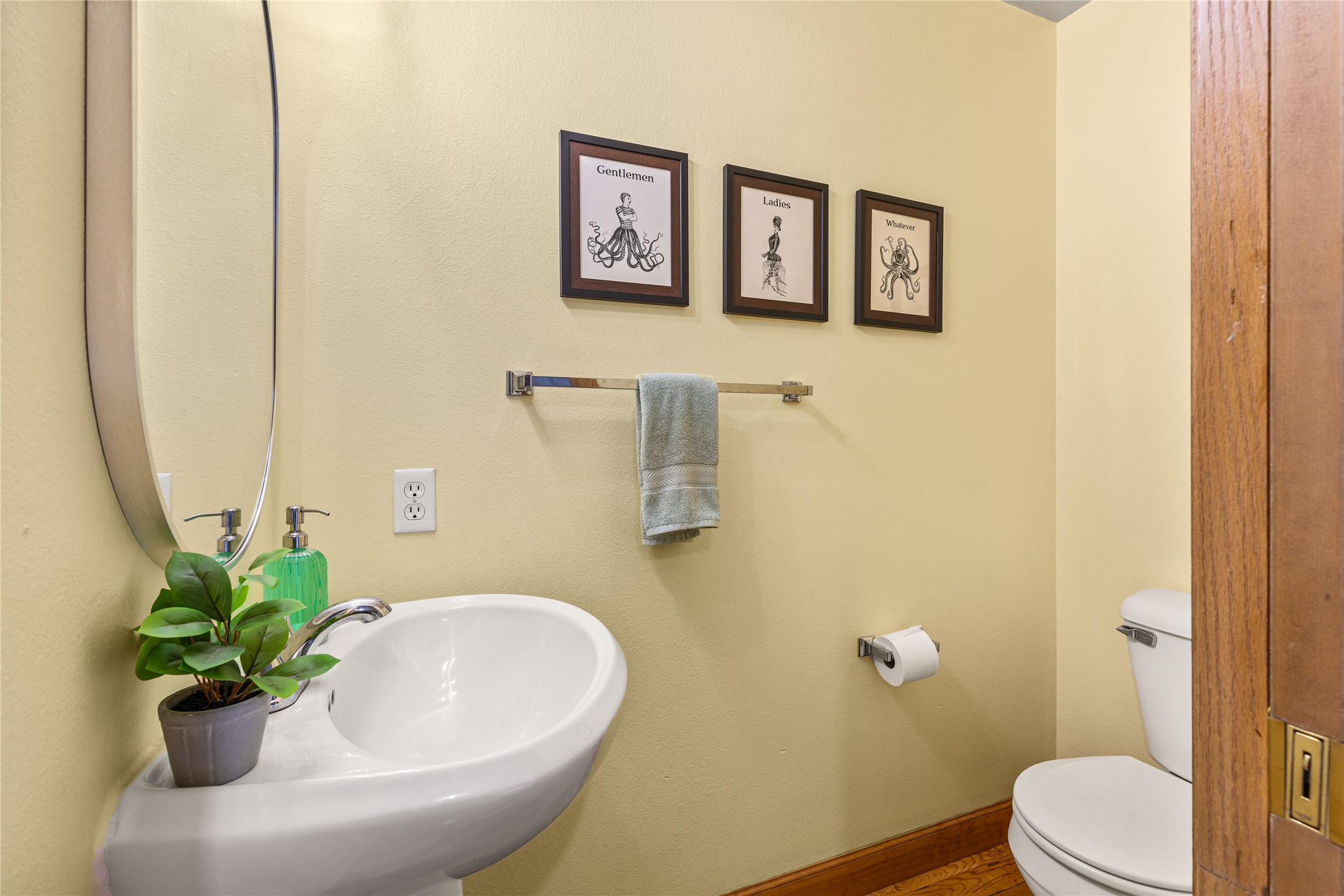 1730 Park Place B Property Photo 18