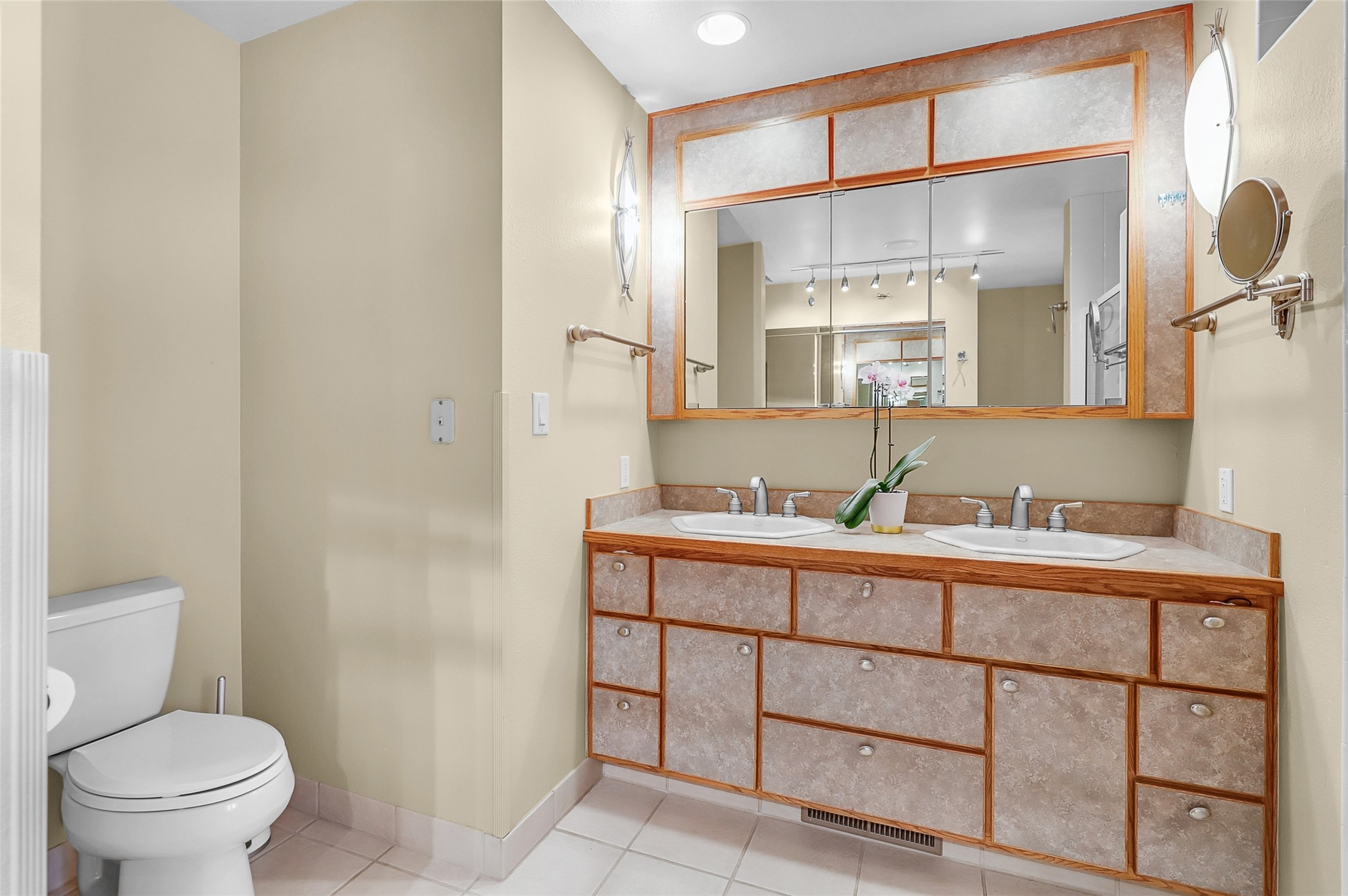 2747 Evergreen Drive Property Photo 20