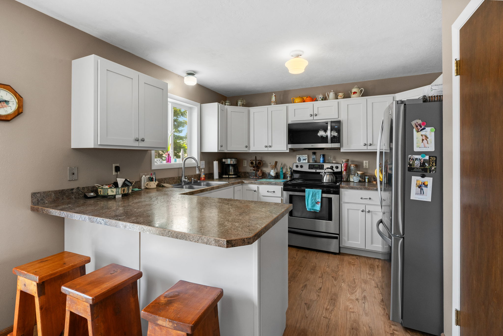 200 E Madison Avenue Property Photo 14