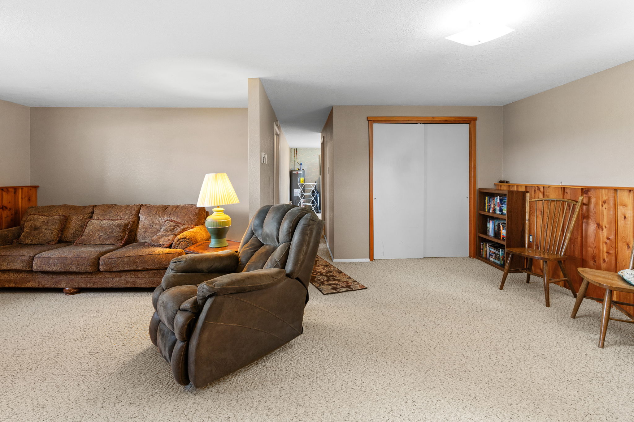 200 E Madison Avenue Property Photo 26